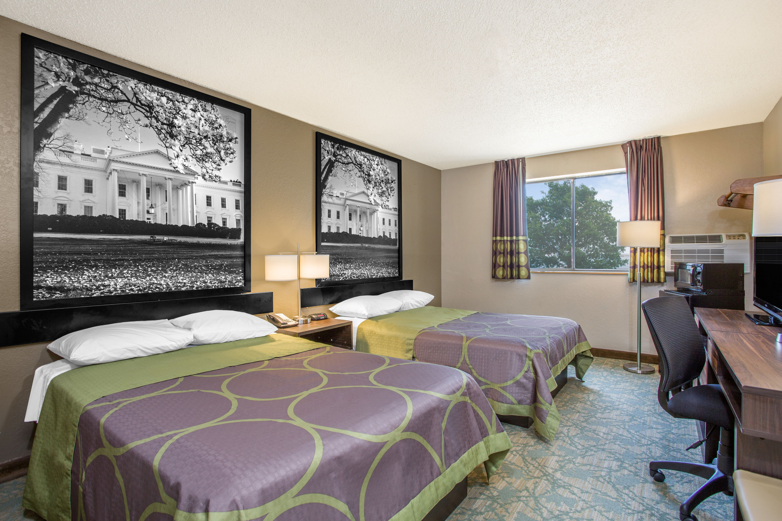 Super 8 Waldorf Md