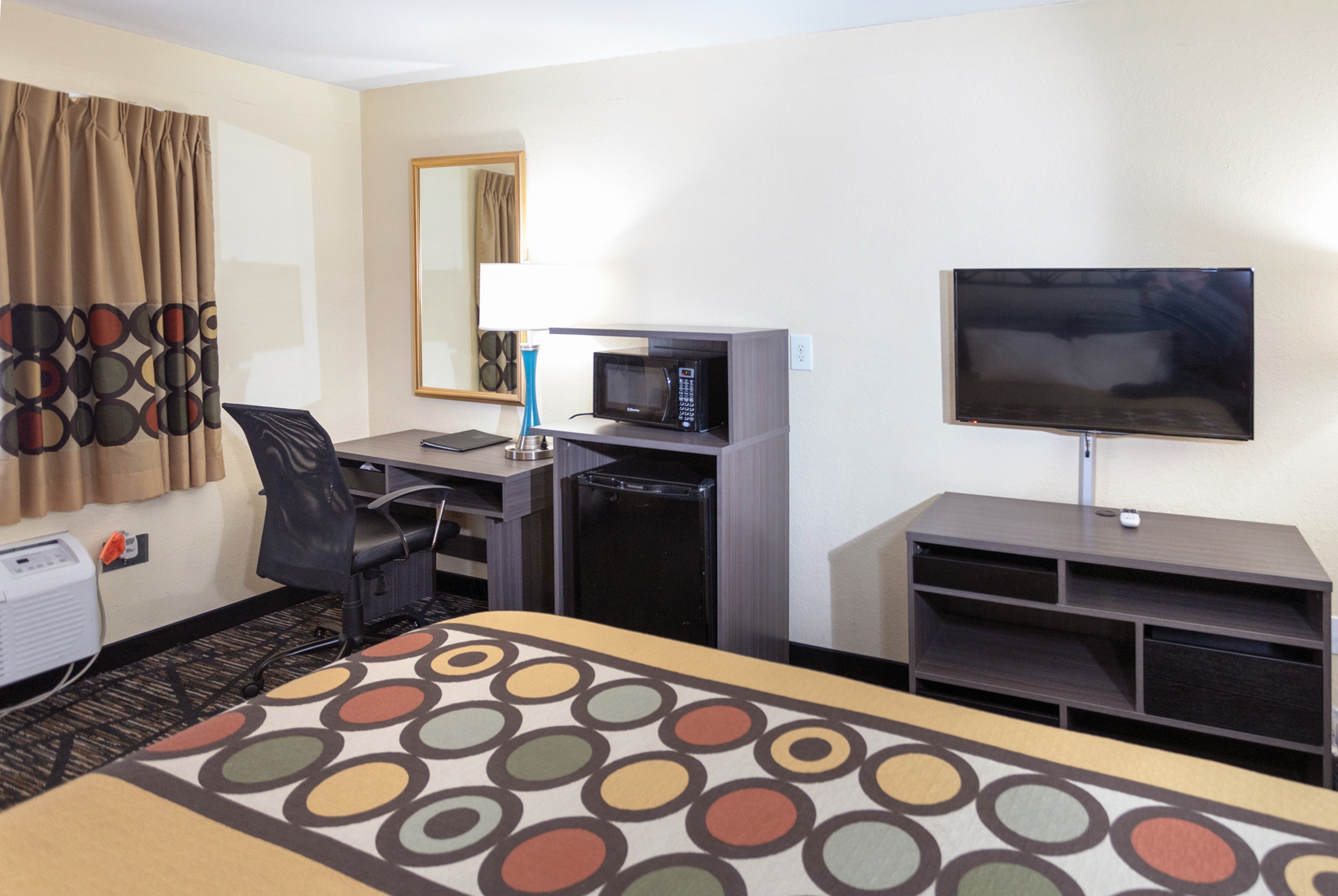 Guest room at the Super 8 by Wyndham Big Rapids in Big Rapids, Michigan