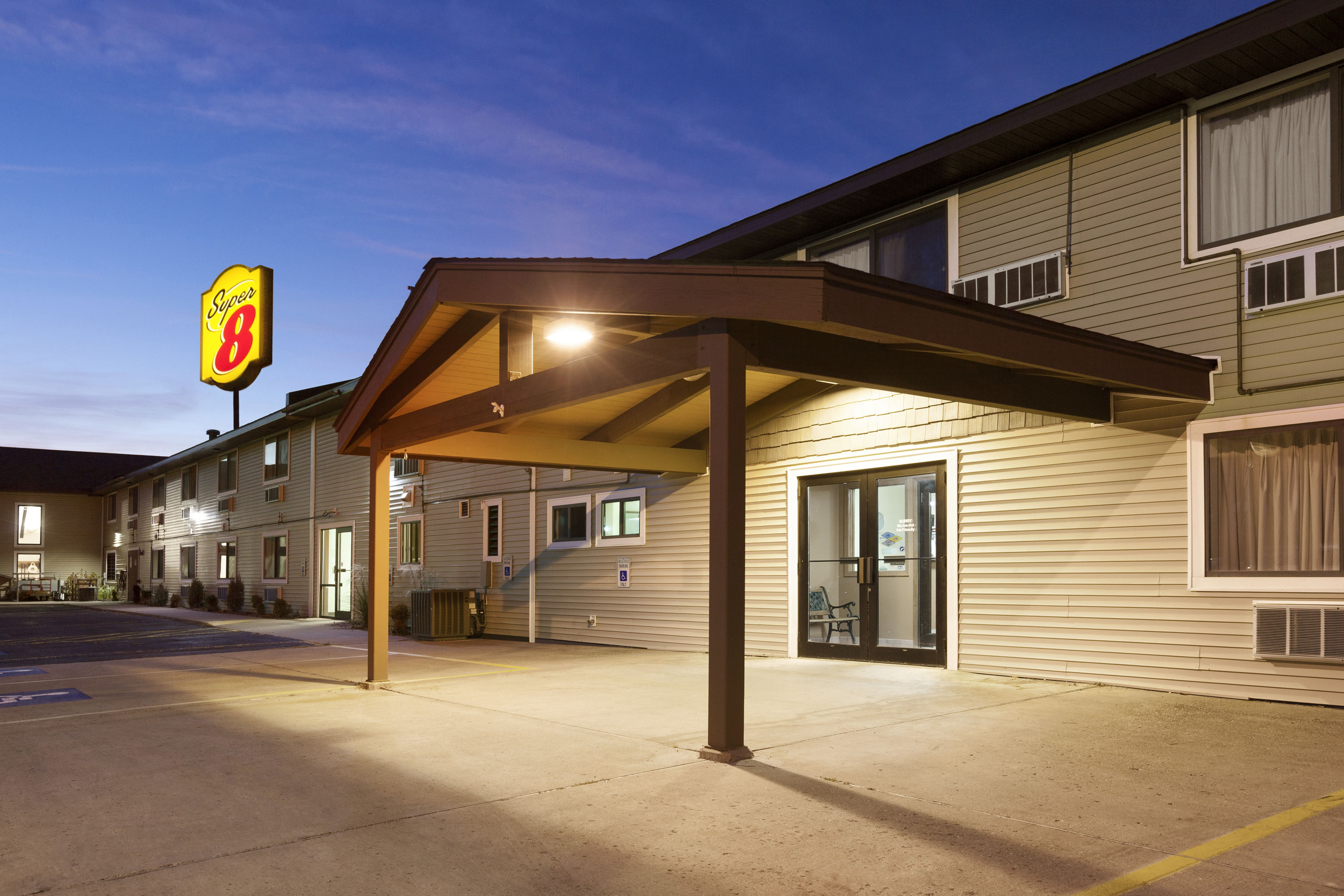 Super Wyndham Houghton Houghton  Hotels