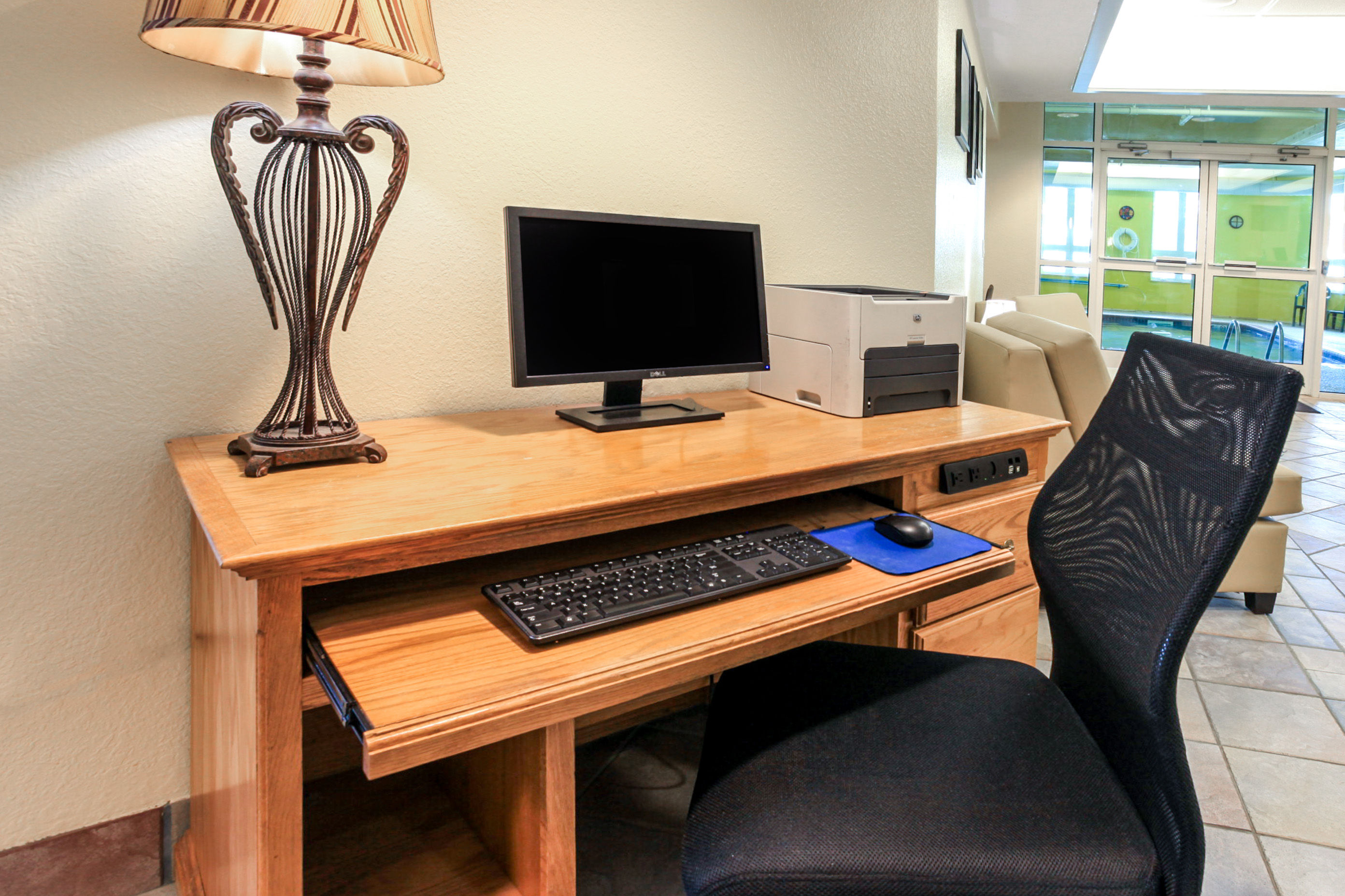 Super 8 by Wyndham Sault Ste. Marie Sault Sainte Marie, MI Hotels