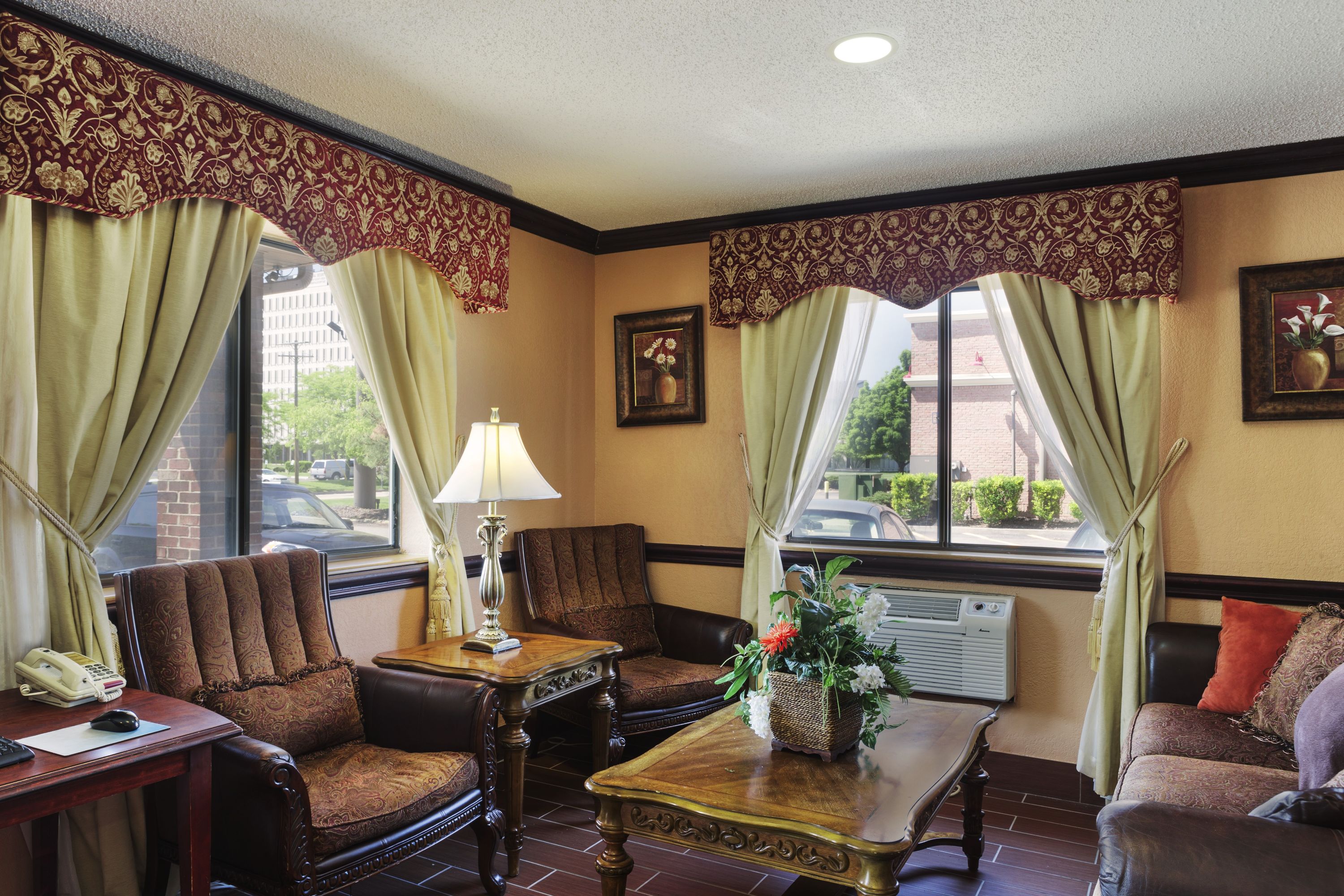 Super 8 By Wyndham Taylor Detroit Area Taylor Mi Hotels