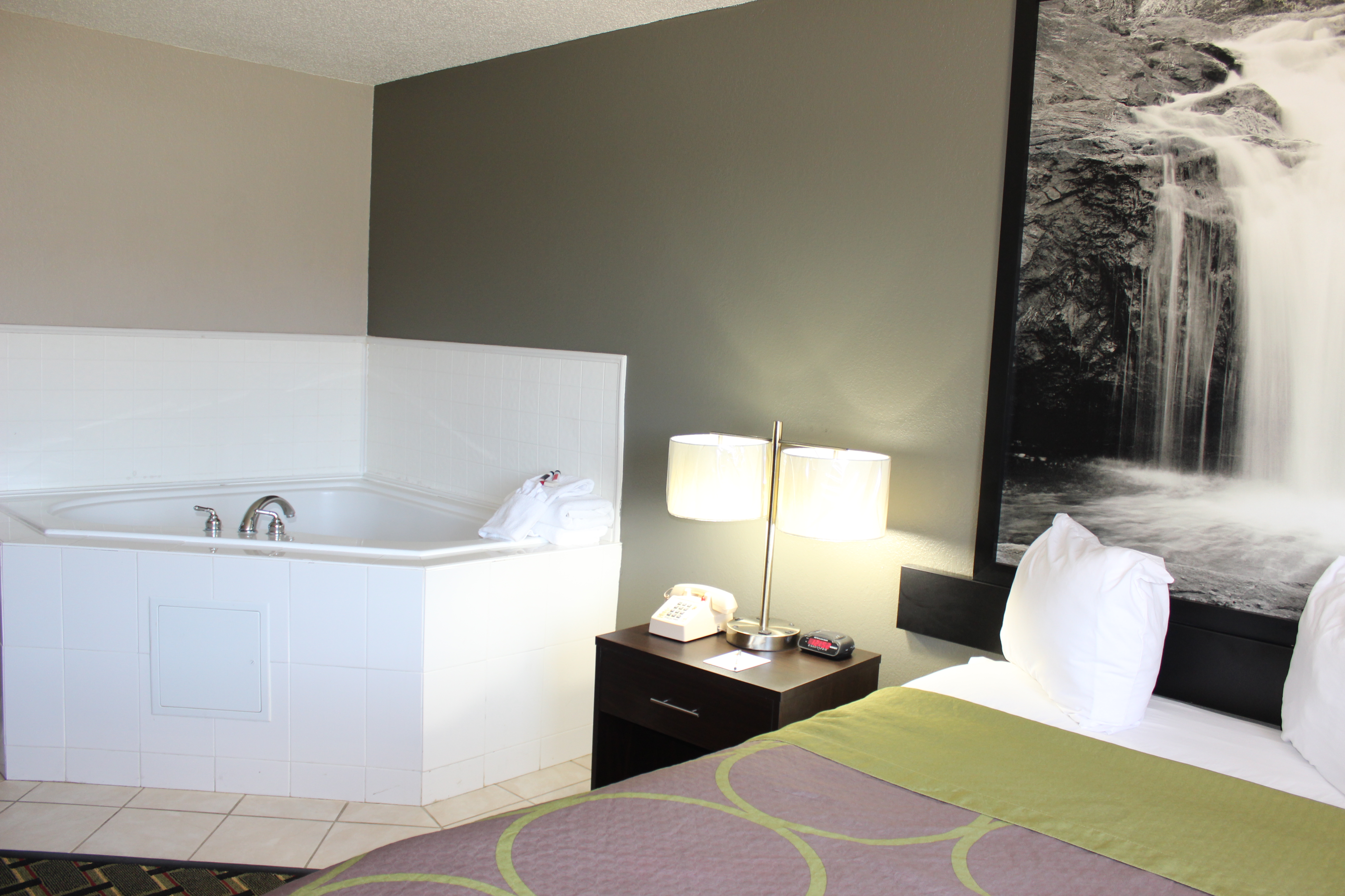 Super 8 By Wyndham Wyoming Grand Rapids Area Wyoming Mi