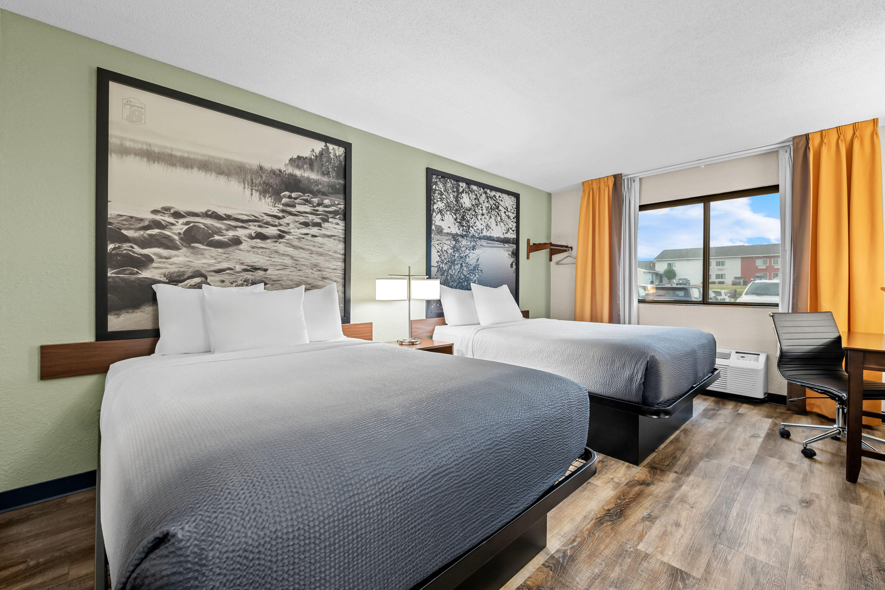 Double bed guest room at the Super 8 by Wyndham Alexandria MN in Alexandria, Minnesota