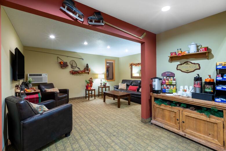 Super 8 Bemidji MN hotel lobby in Bemidji, Minnesota