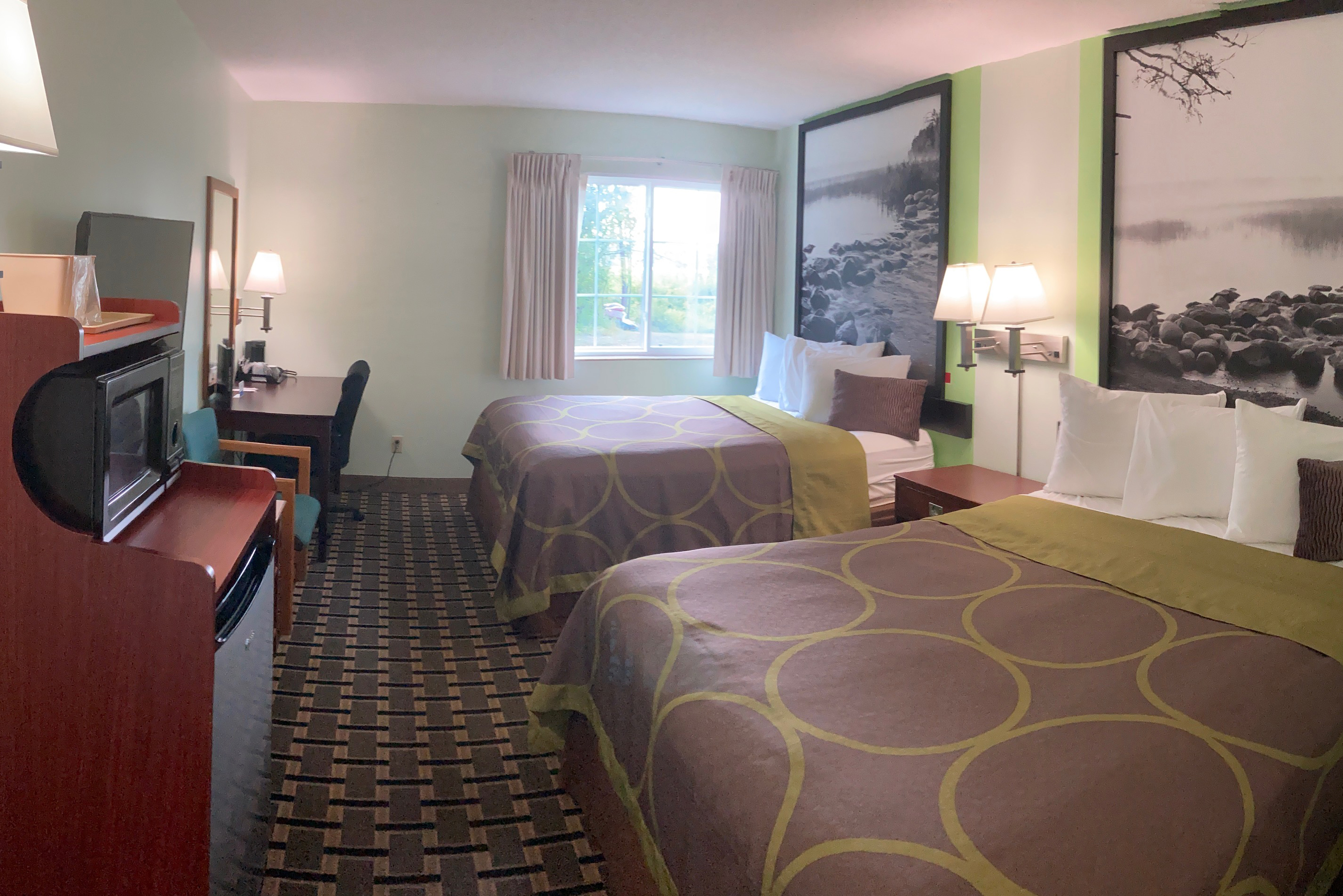 Guest room at the Super 8 by Wyndham Chisago City in Chisago City, Minnesota