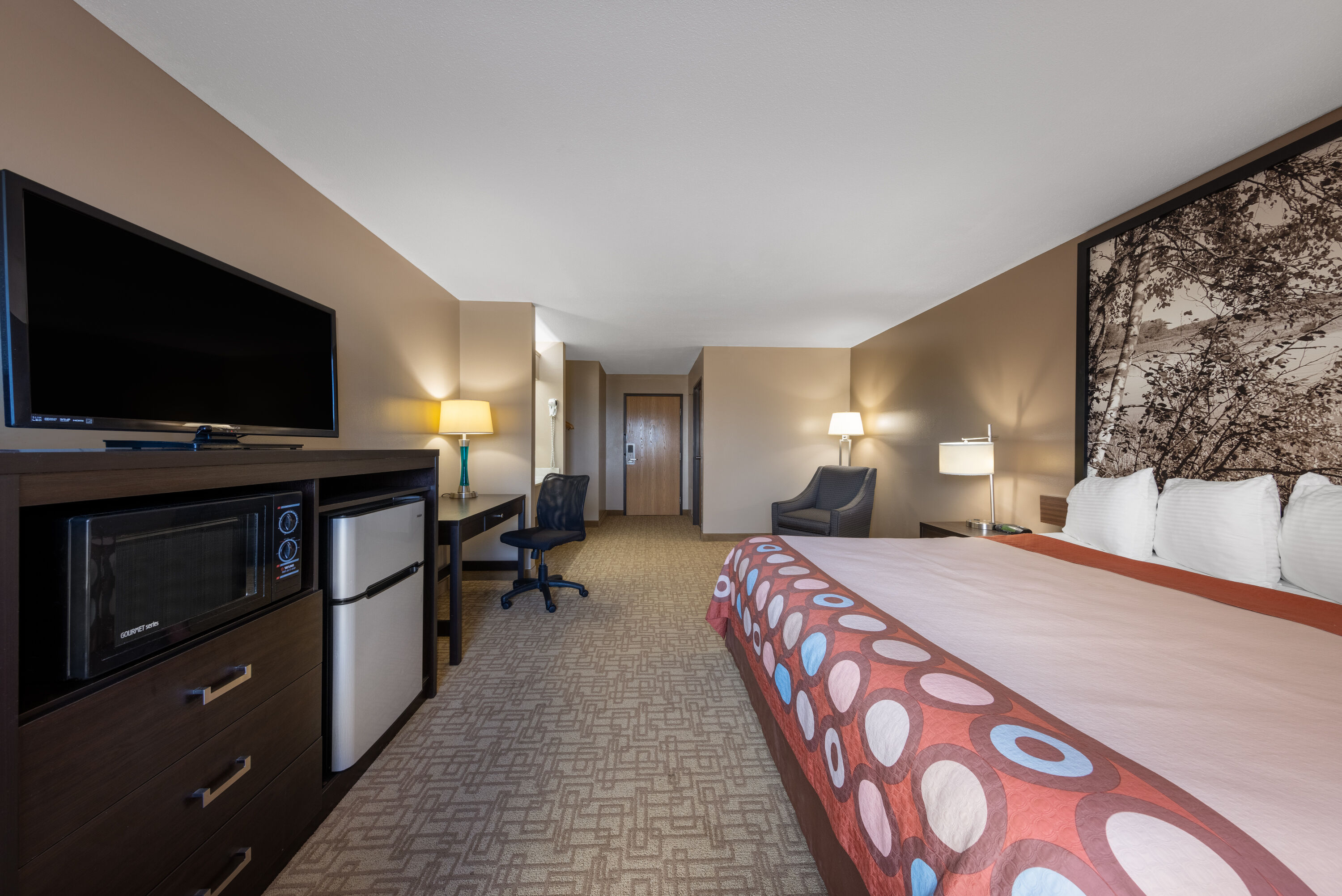 Super 8 by Wyndham Jackson MN suite in Jackson, Minnesota