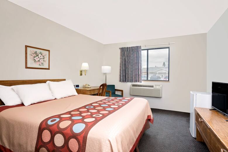 Guest room at the Super 8 Long Prairie in Long Prairie, Minnesota