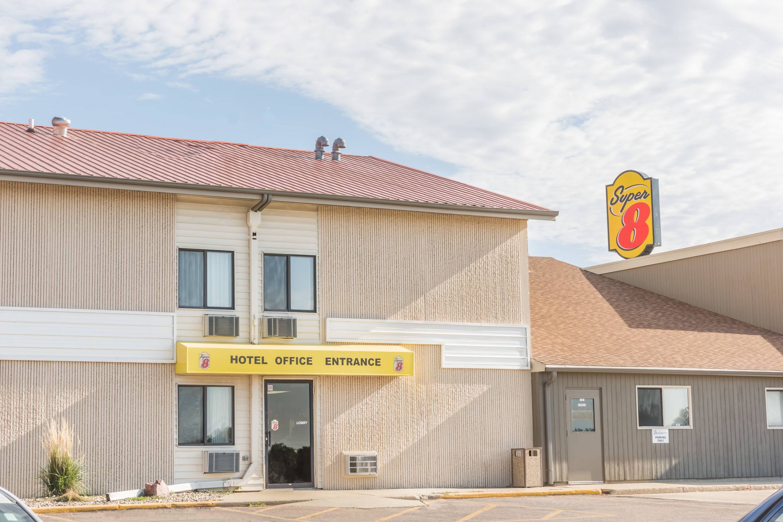 Zillow Luverne Mn - 4z1rmzt