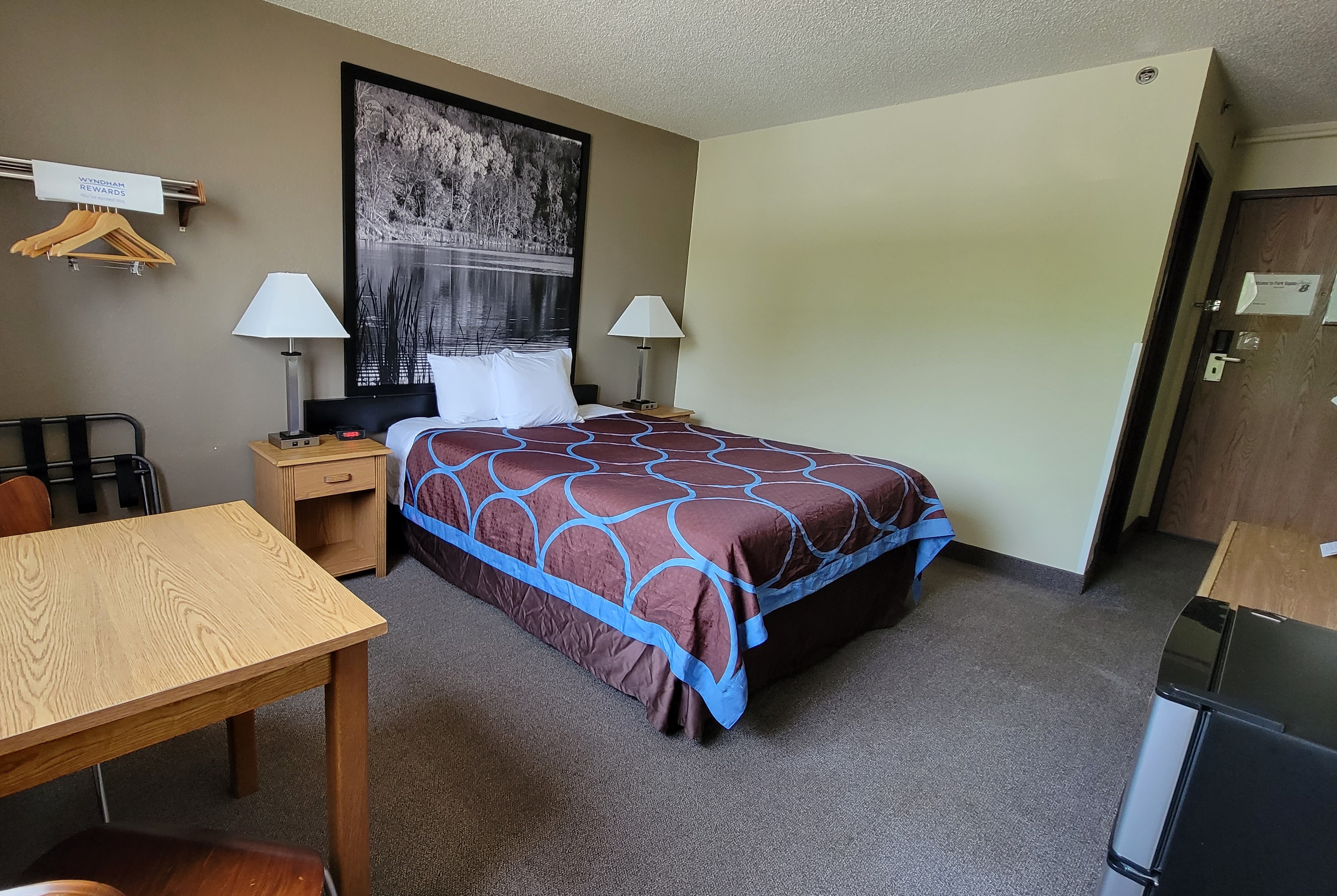 Guest room at the Super 8 by Wyndham Park Rapids in Park Rapids, Minnesota