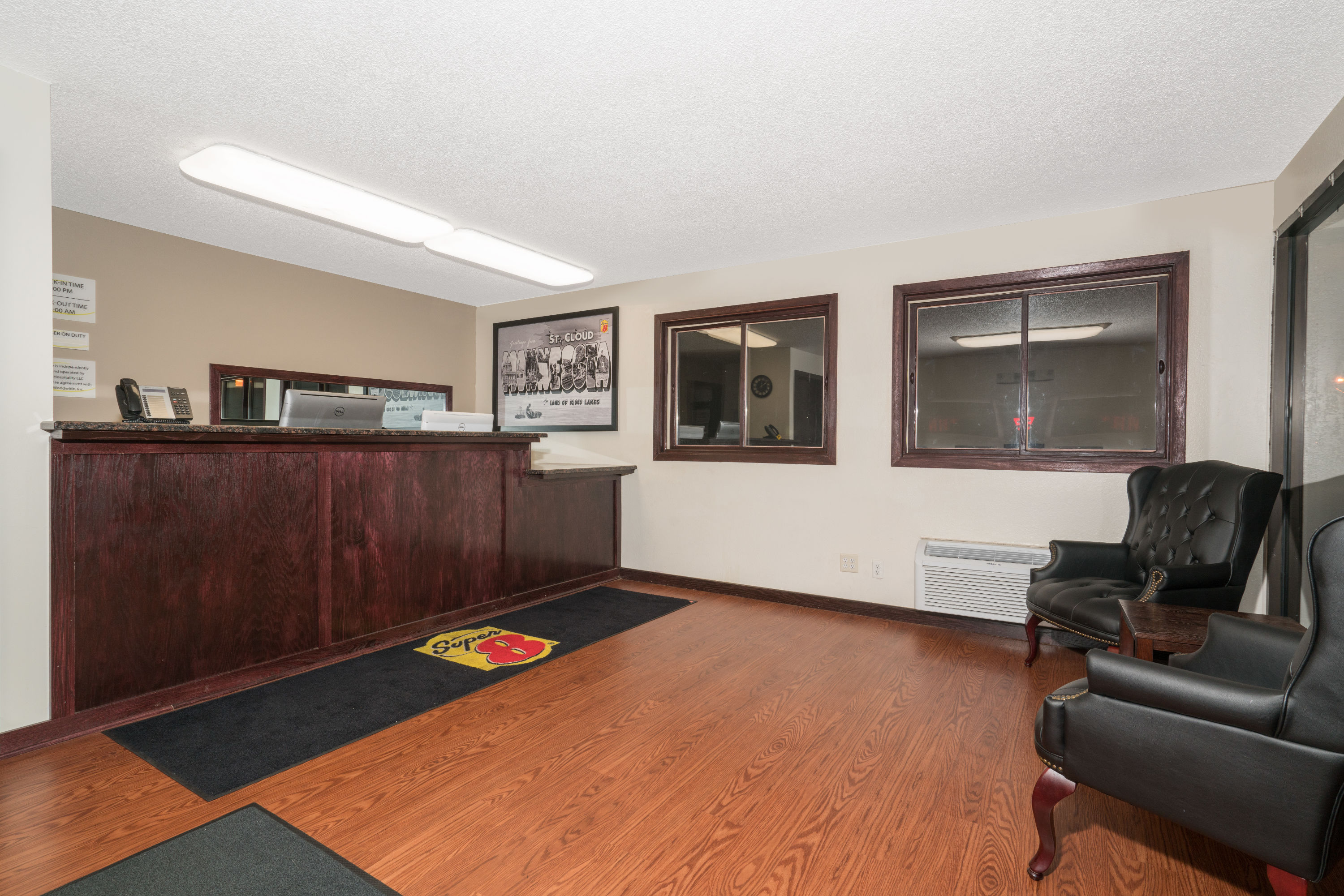 Super Wyndham St  Cloud Saint Cloud  Hotels