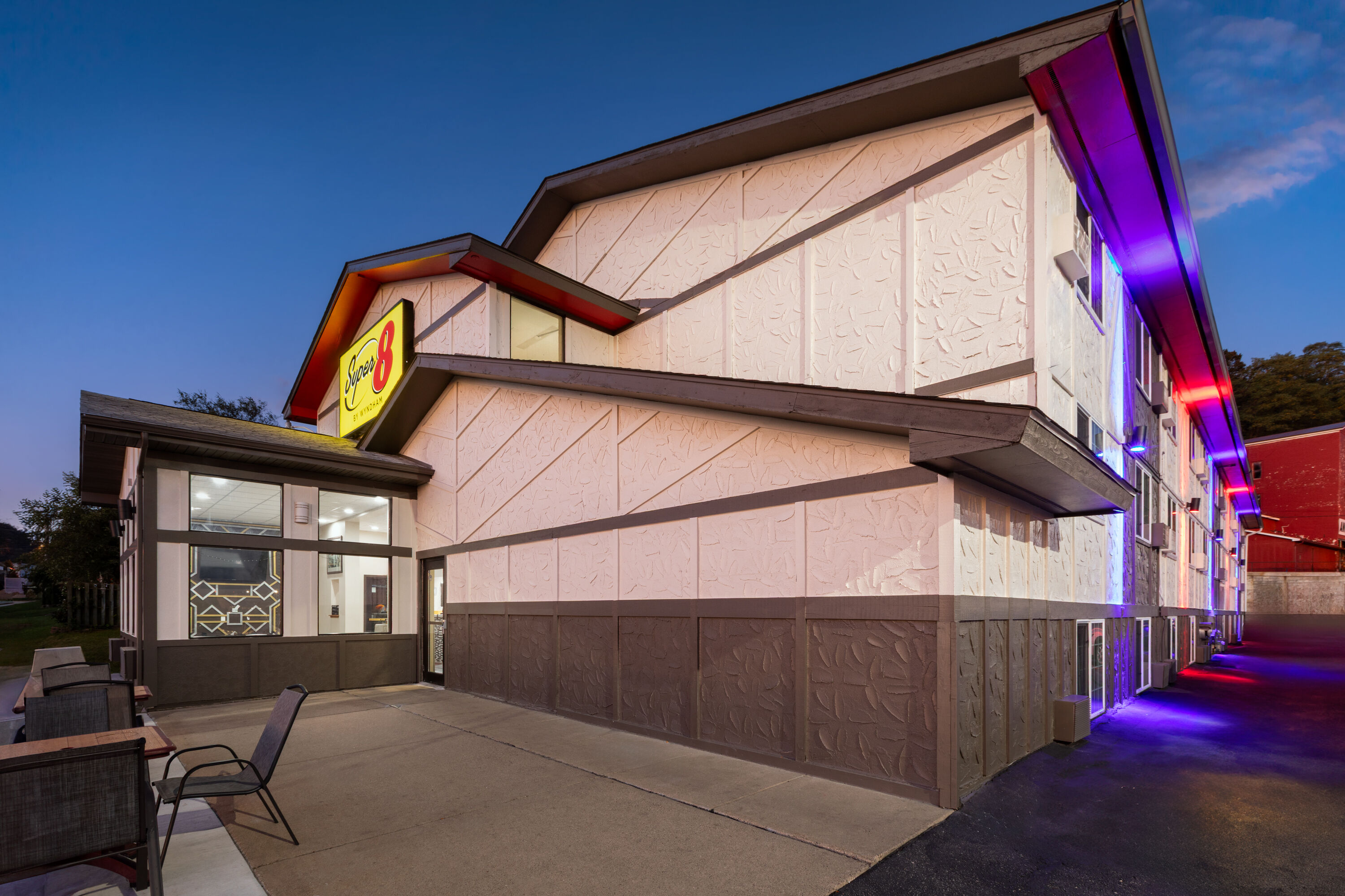 Exterior Dusk Image of Super 8 by Wyndham Winona MN hotel in Winona, Minnesota
