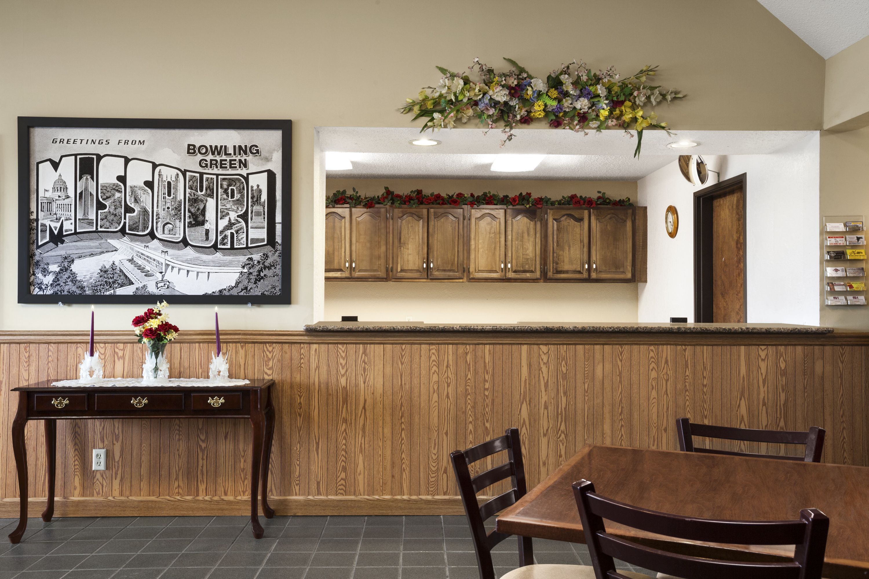 Super 8 by Wyndham Bowling Green Bowling Green, MO Hotels