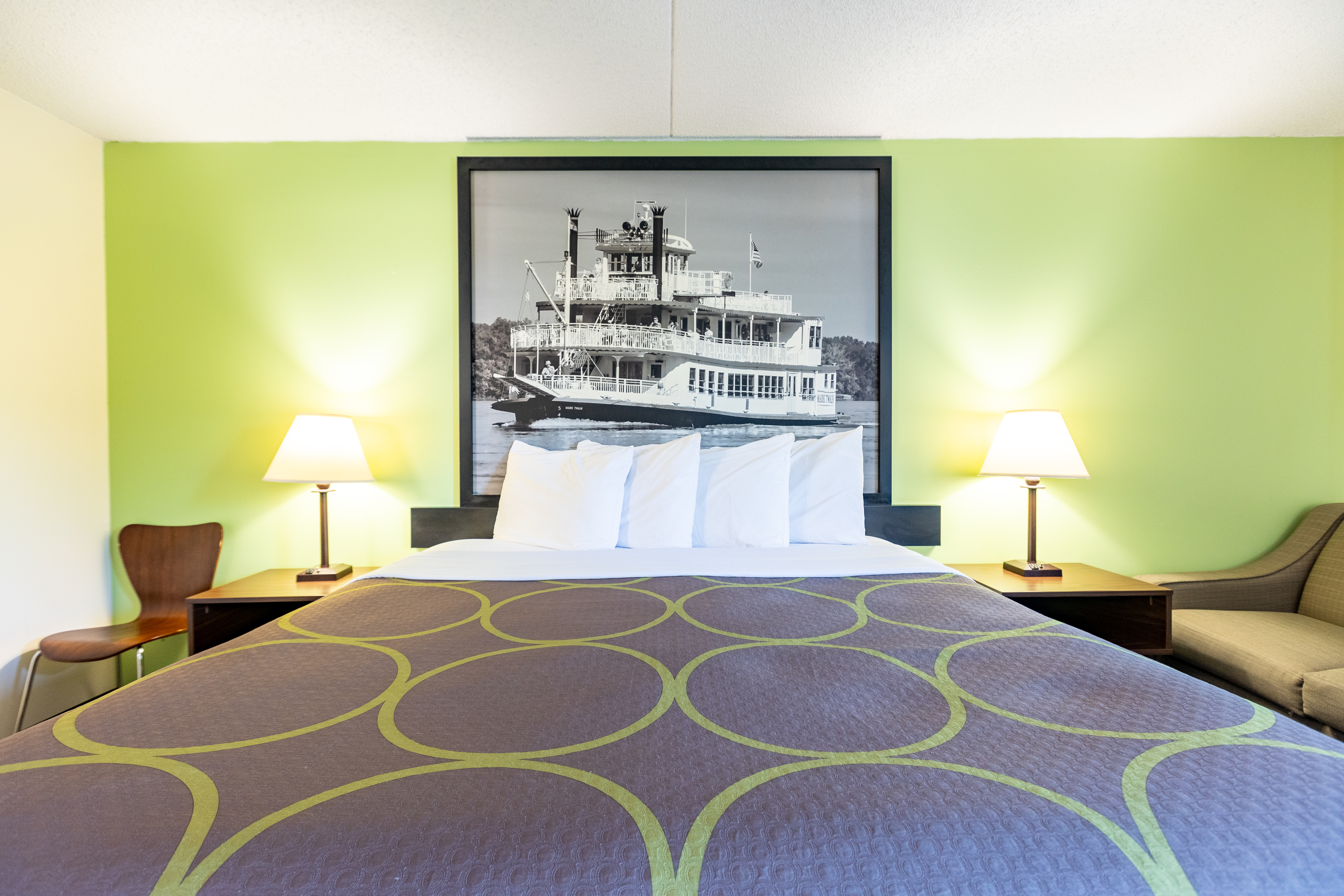 Guest room at the Super 8 by Wyndham Branson/Andy Williams Theatre in Branson, Missouri