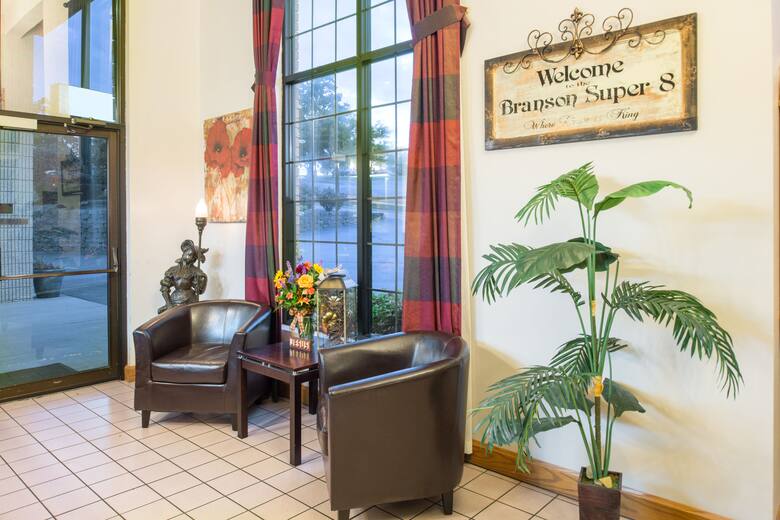 Super 8 Branson/Andy Williams Theatre hotel lobby in Branson, Missouri