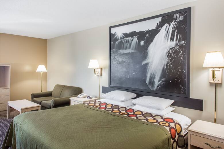 Guest room at the Super 8 Cape Girardeau in Cape Girardeau, Missouri