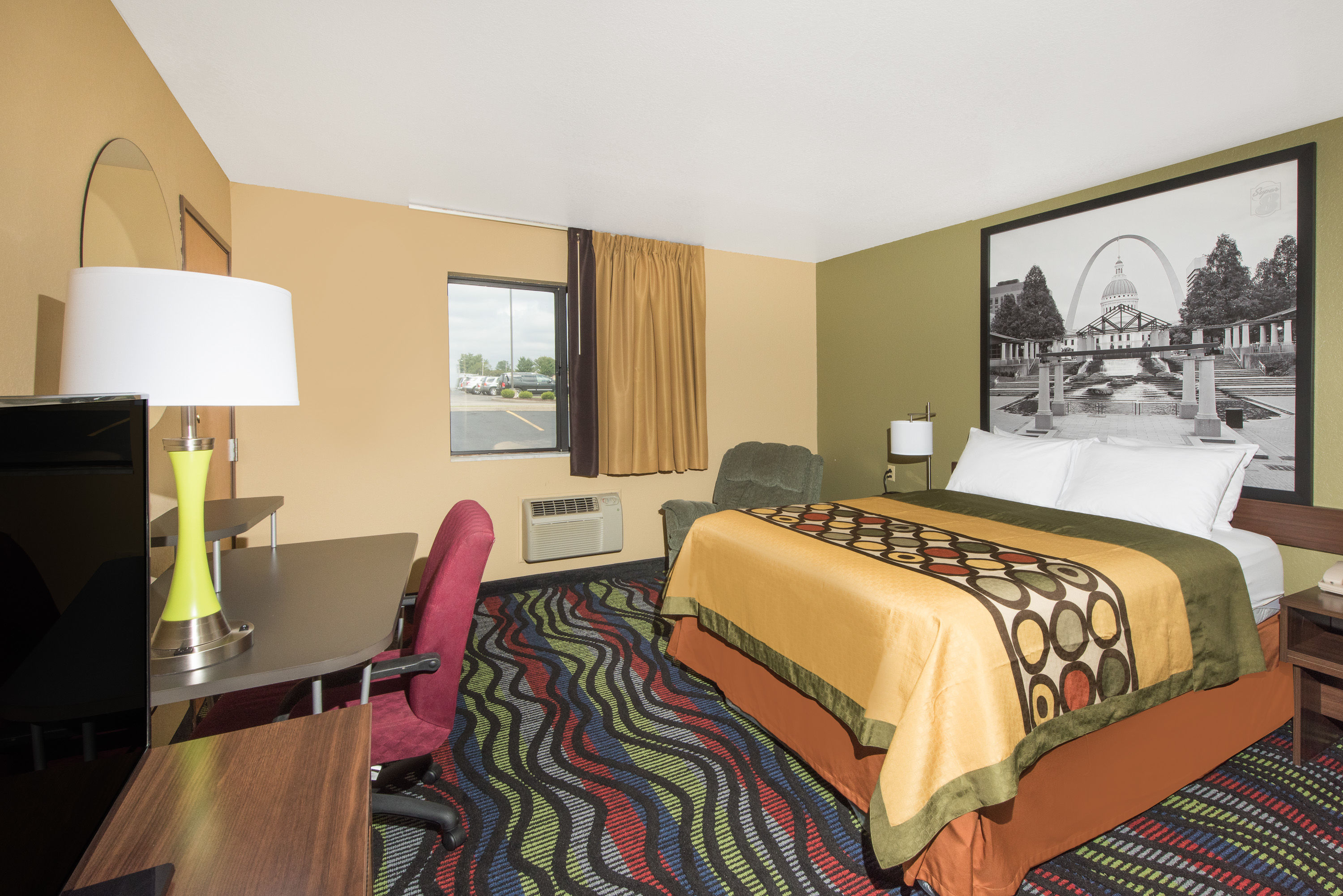 Guest room at the Super 8 by Wyndham Farmington in Farmington, Missouri