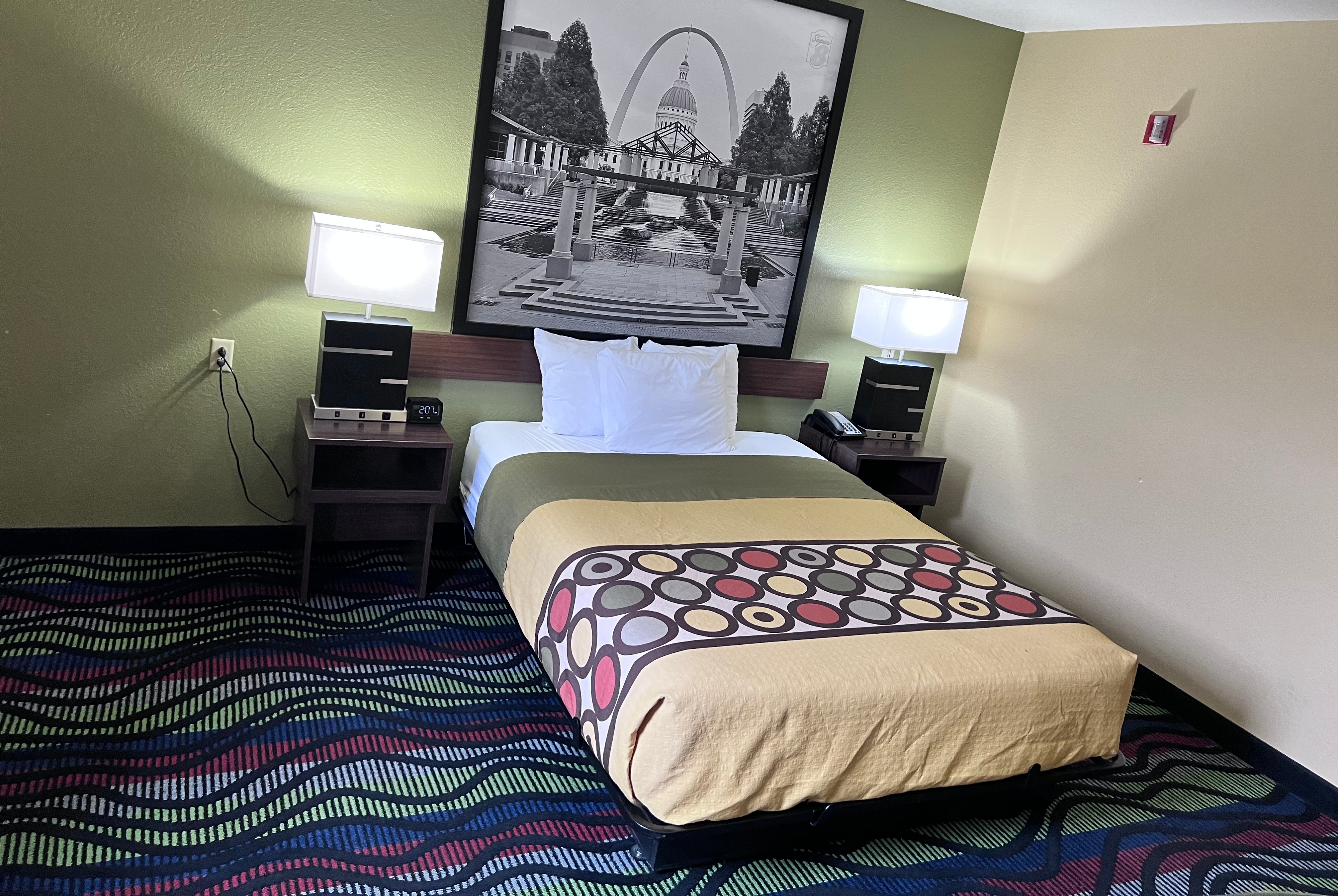 Guest room at the Super 8 by Wyndham Farmington in Farmington, Missouri