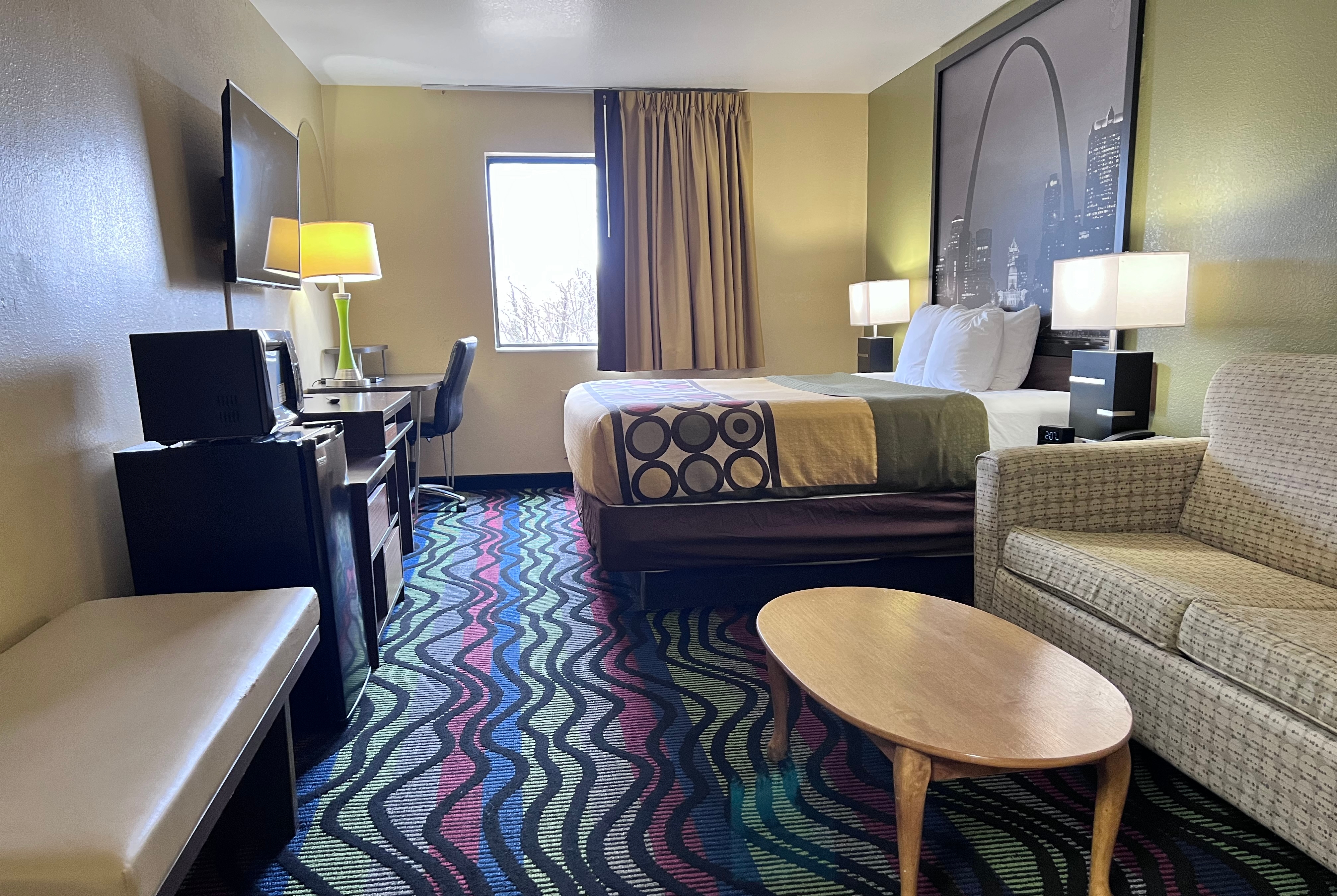 Guest room at the Super 8 by Wyndham Farmington in Farmington, Missouri