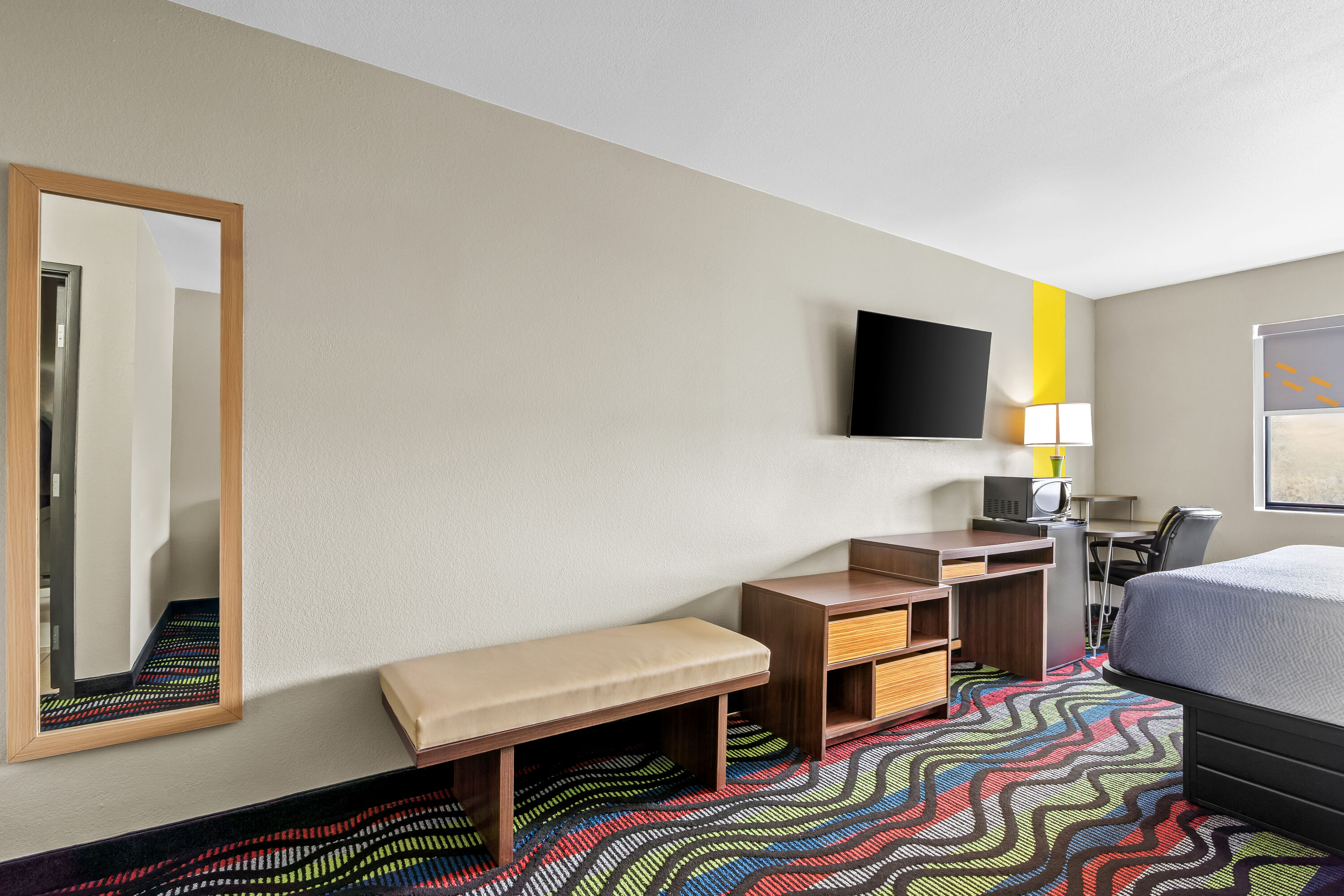 Super 8 by Wyndham Farmington suite in Farmington, Missouri