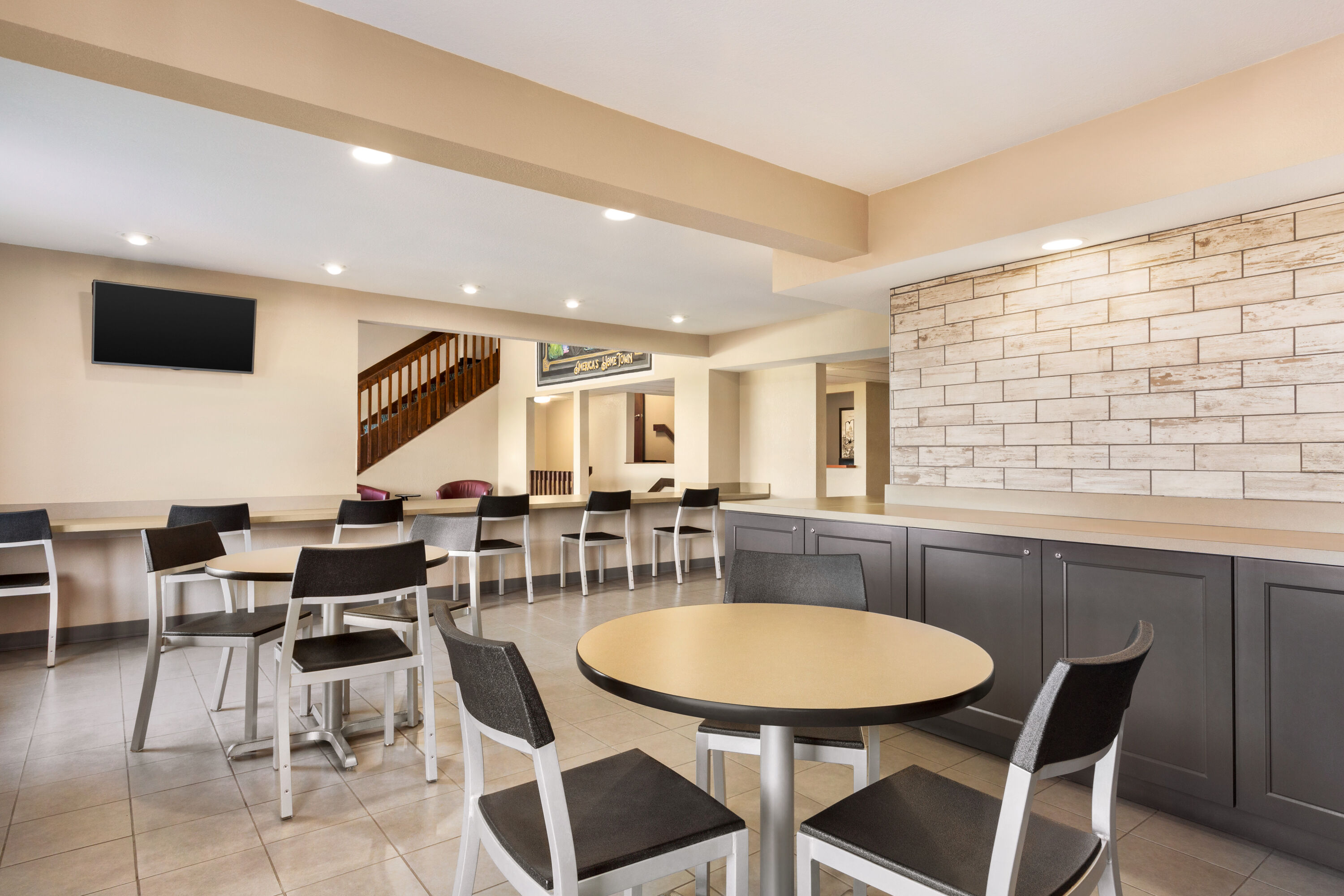 Free breakfast at Super 8 by Wyndham Hannibal in Hannibal, Missouri