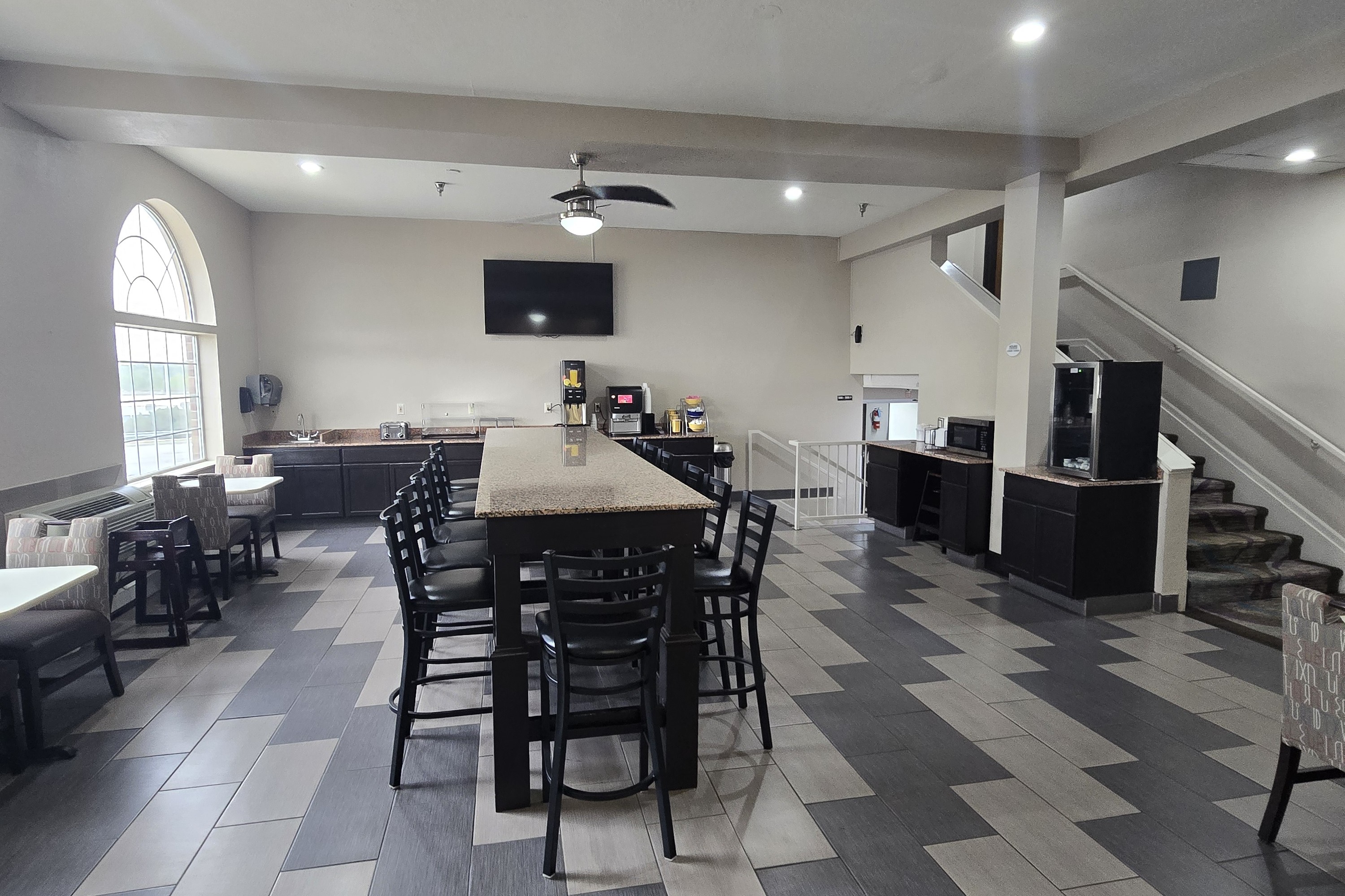 Free breakfast at Super 8 by Wyndham Kansas City in Kansas City, Missouri