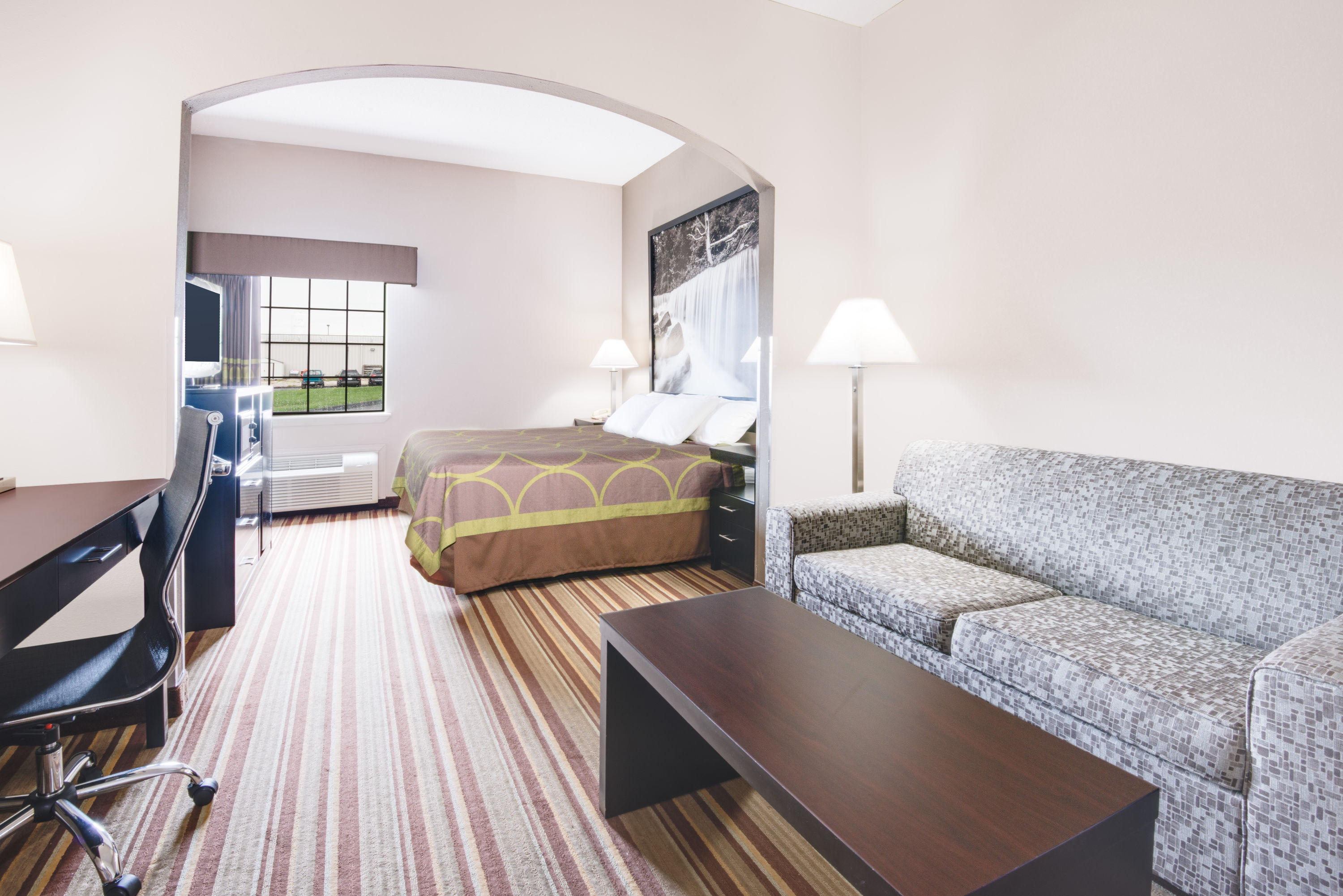 Super 8 by Wyndham MO Hotels