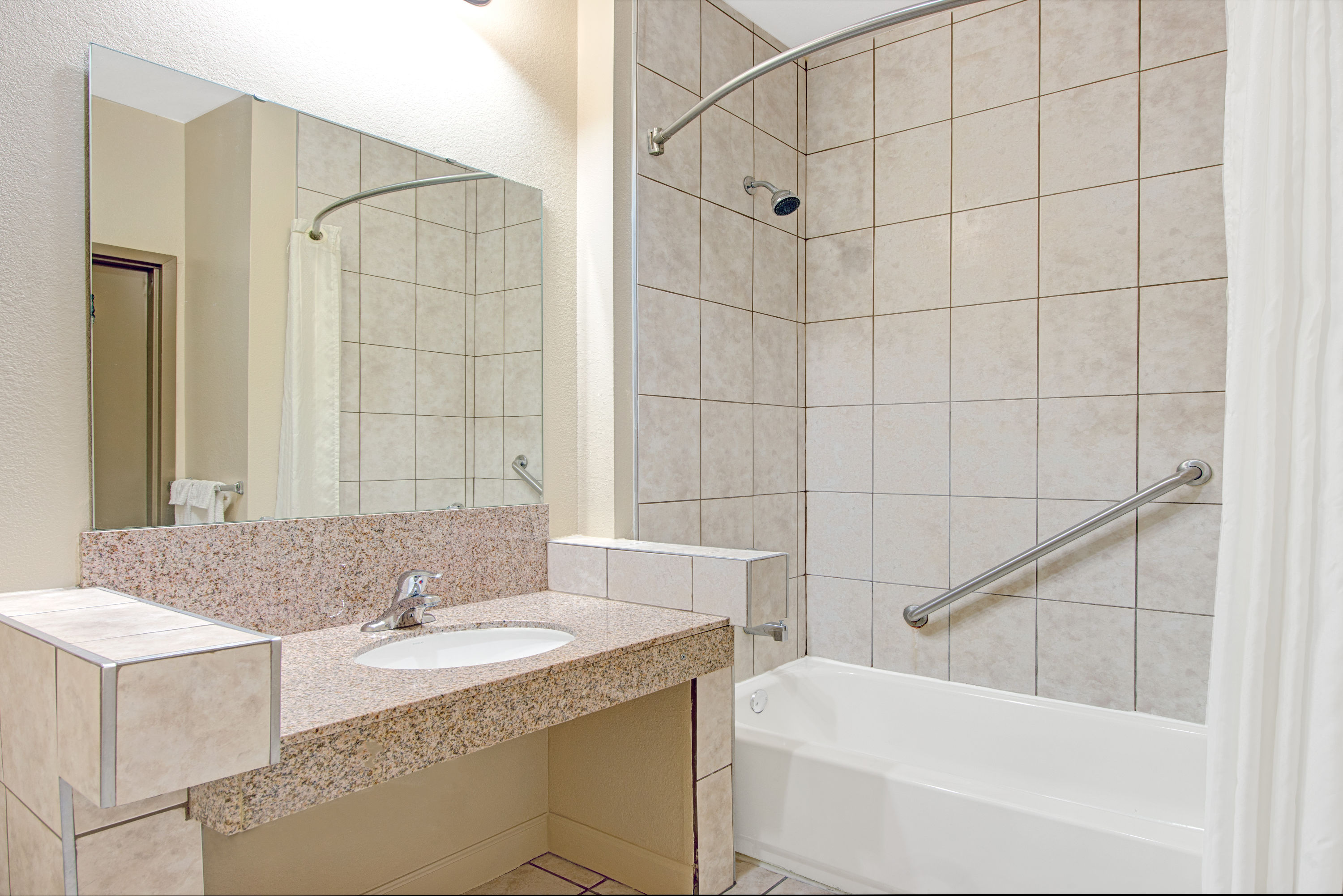 Super 8 By Wyndham St Louis Airport Saint Louis Mo Hotels