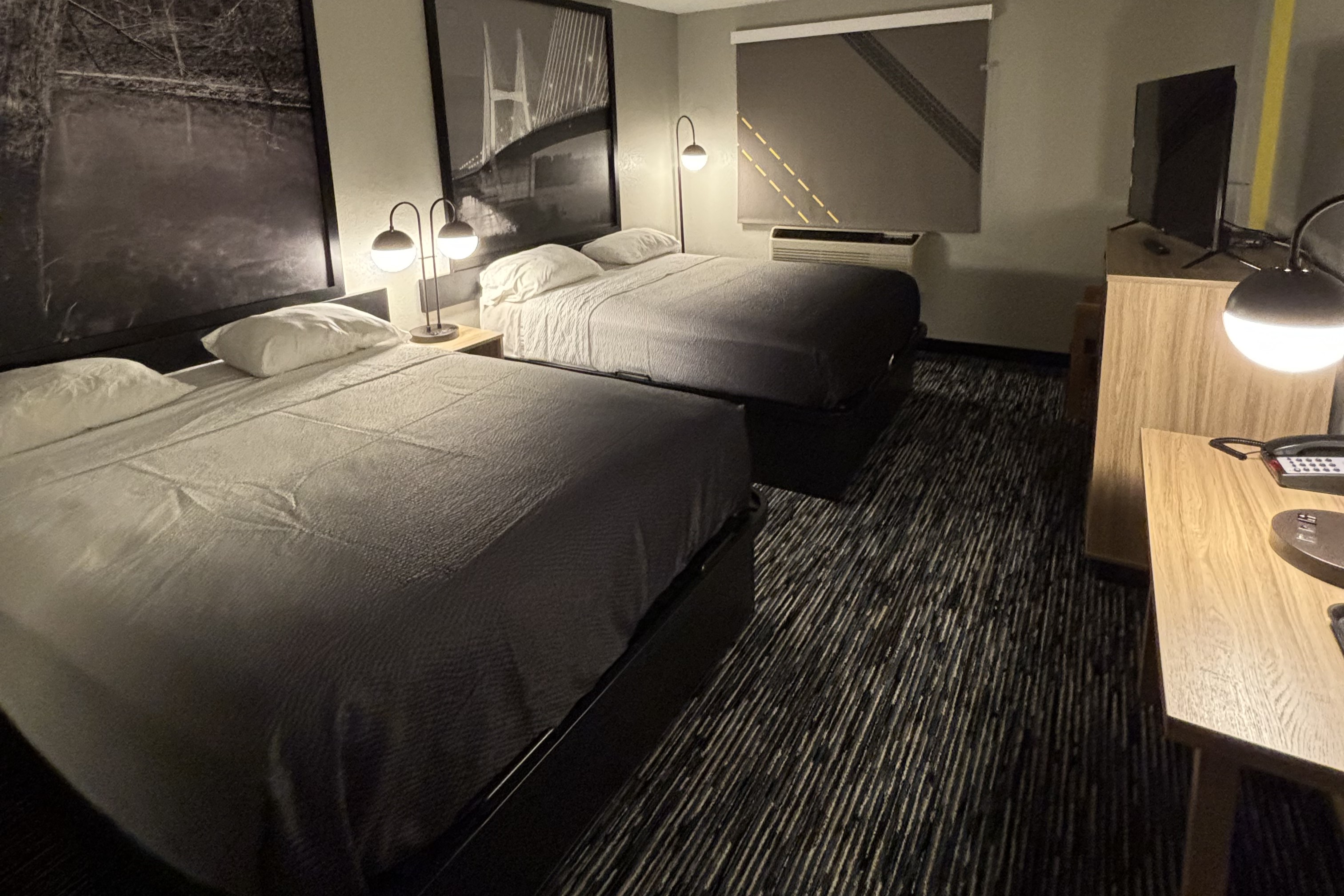 Guest room at the Super 8 by Wyndham Springfield North I-44 in Springfield, Missouri