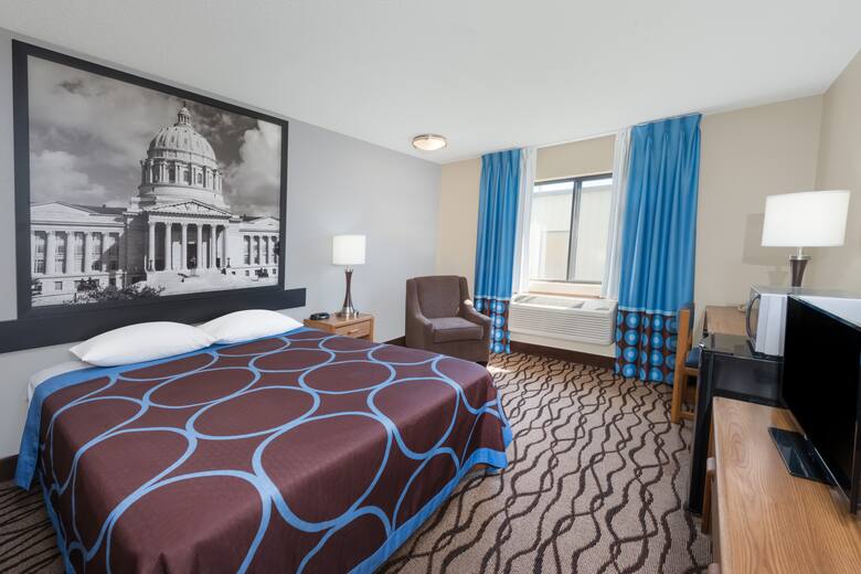 Guest room at the Super 8 West Plains in West Plains, Missouri