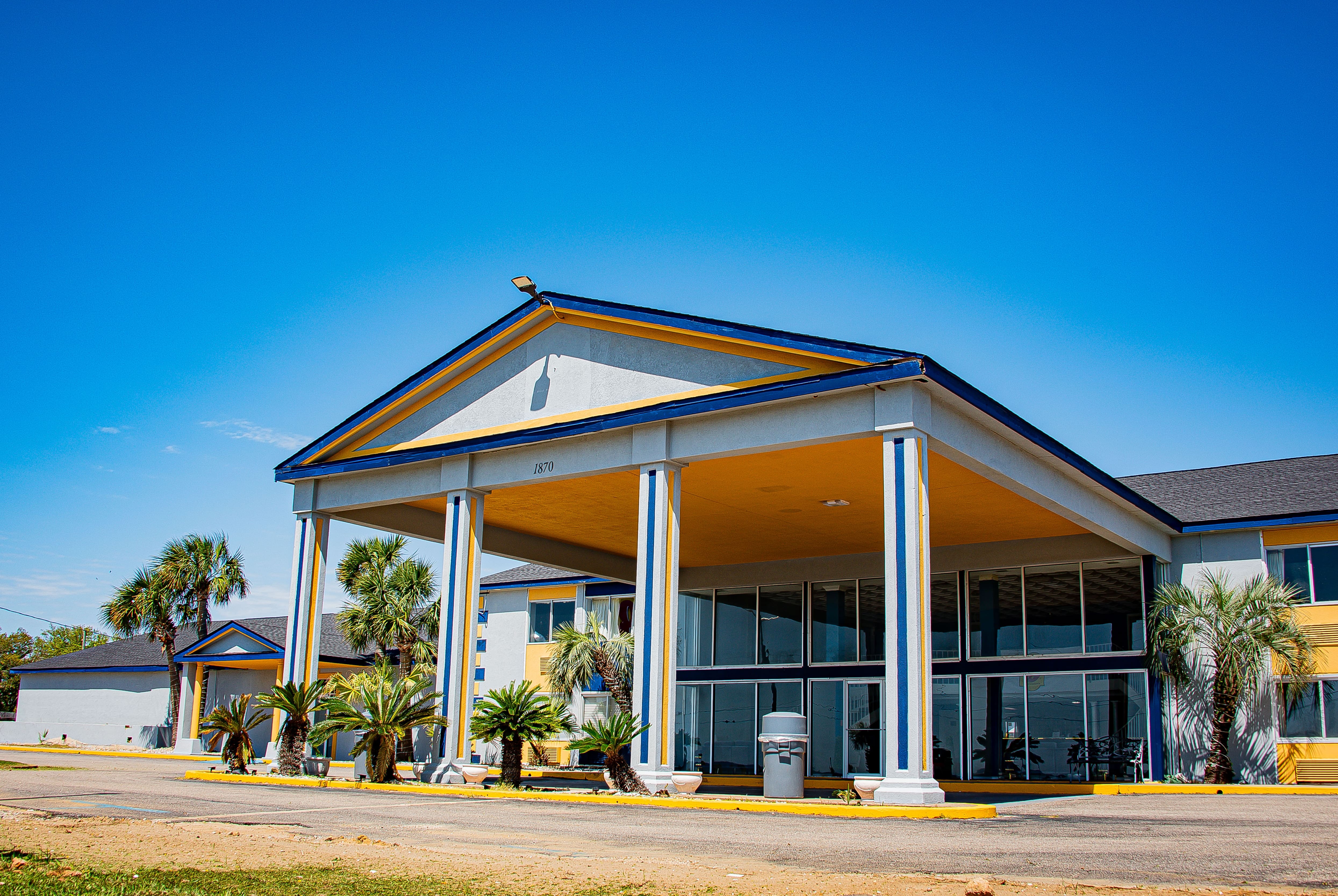 Super 8 by Wyndham Biloxi | Biloxi, MS Hotels
