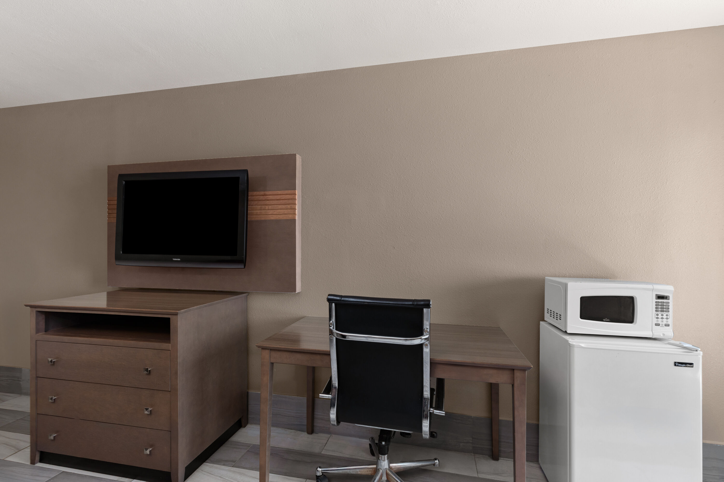 Guest room at the Super 8 by Wyndham Biloxi at the Beach in Biloxi, Mississippi