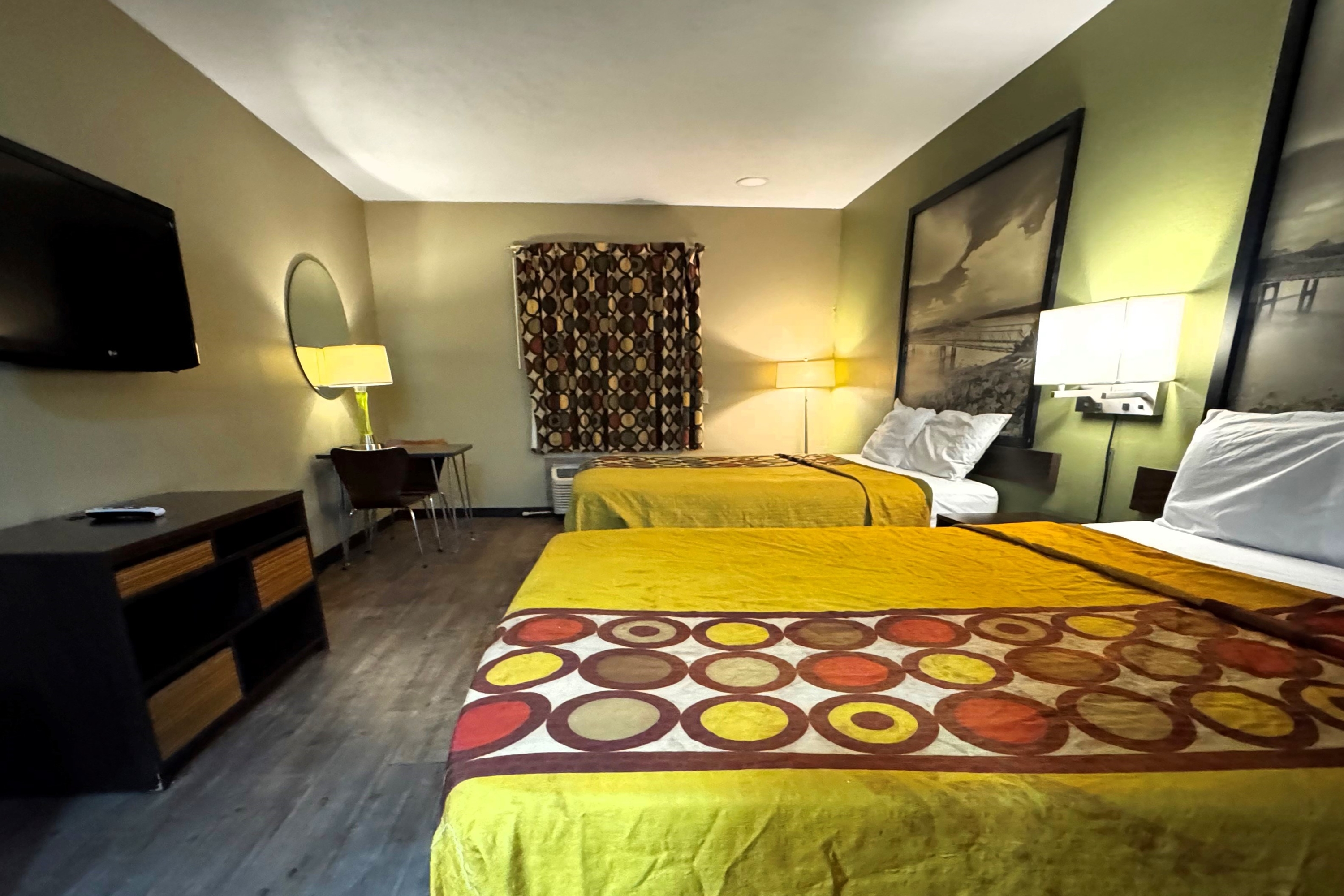 Guest room at the Super 8 by Wyndham Jackson/Ridgeland in Jackson, Mississippi