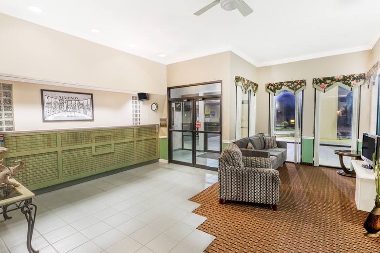 Super 8 Madison/Ridgeland Area hotel lobby in Madison, Mississippi