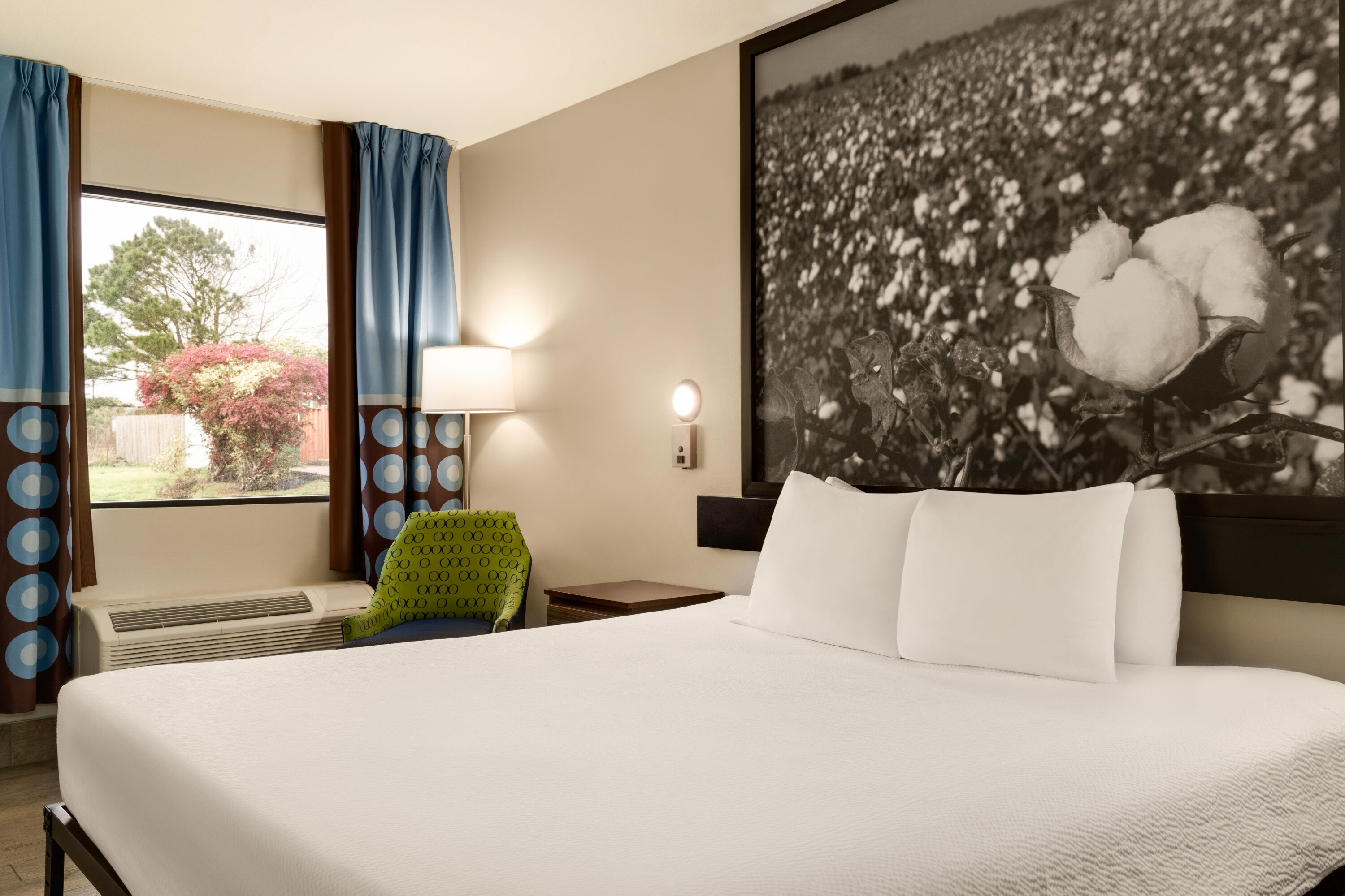 Guest room at the Super 8 by Wyndham Ocean Springs Biloxi in Ocean Springs, Mississippi