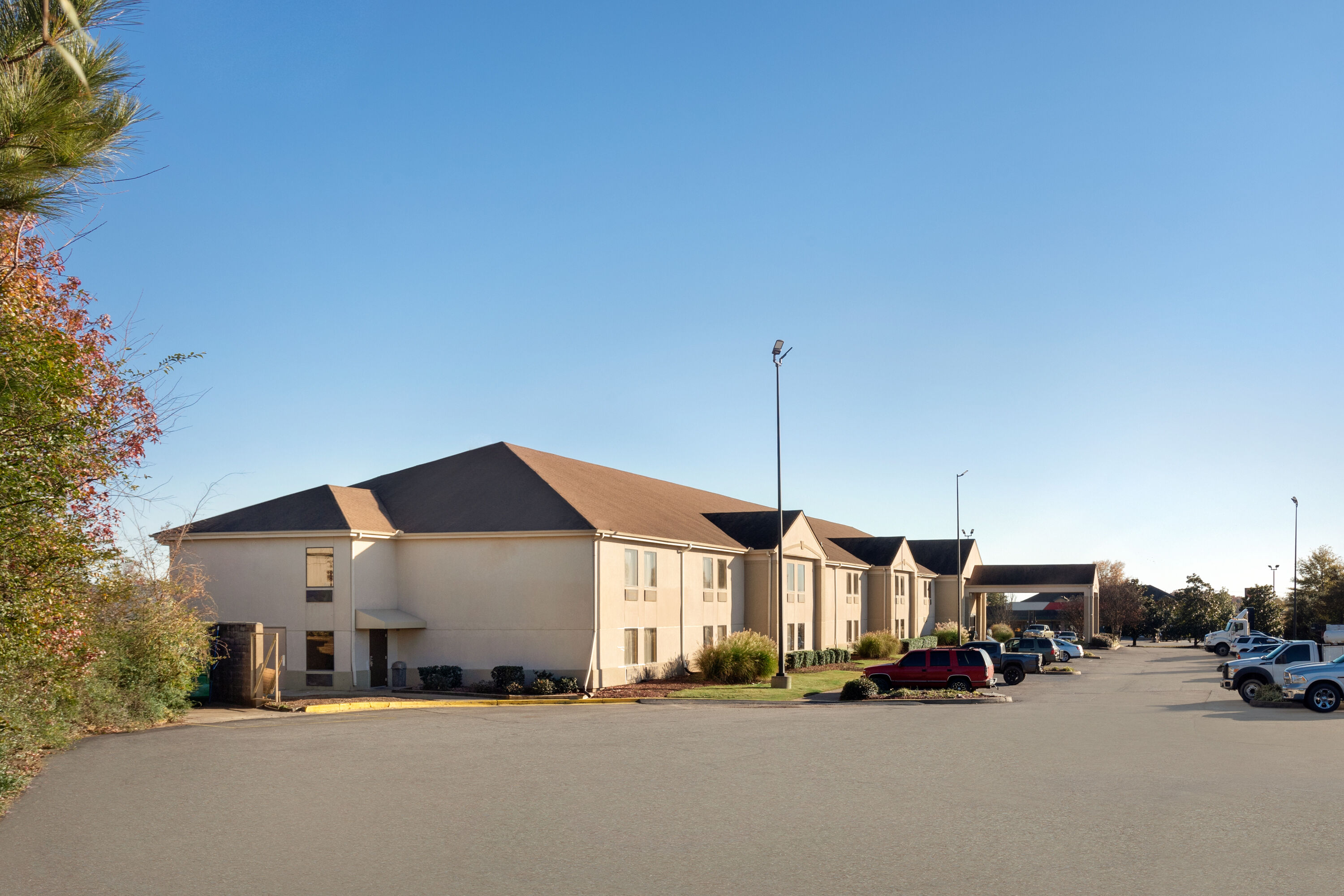 Super 8 by Wyndham Olive Branch Olive Branch, MS Hotels