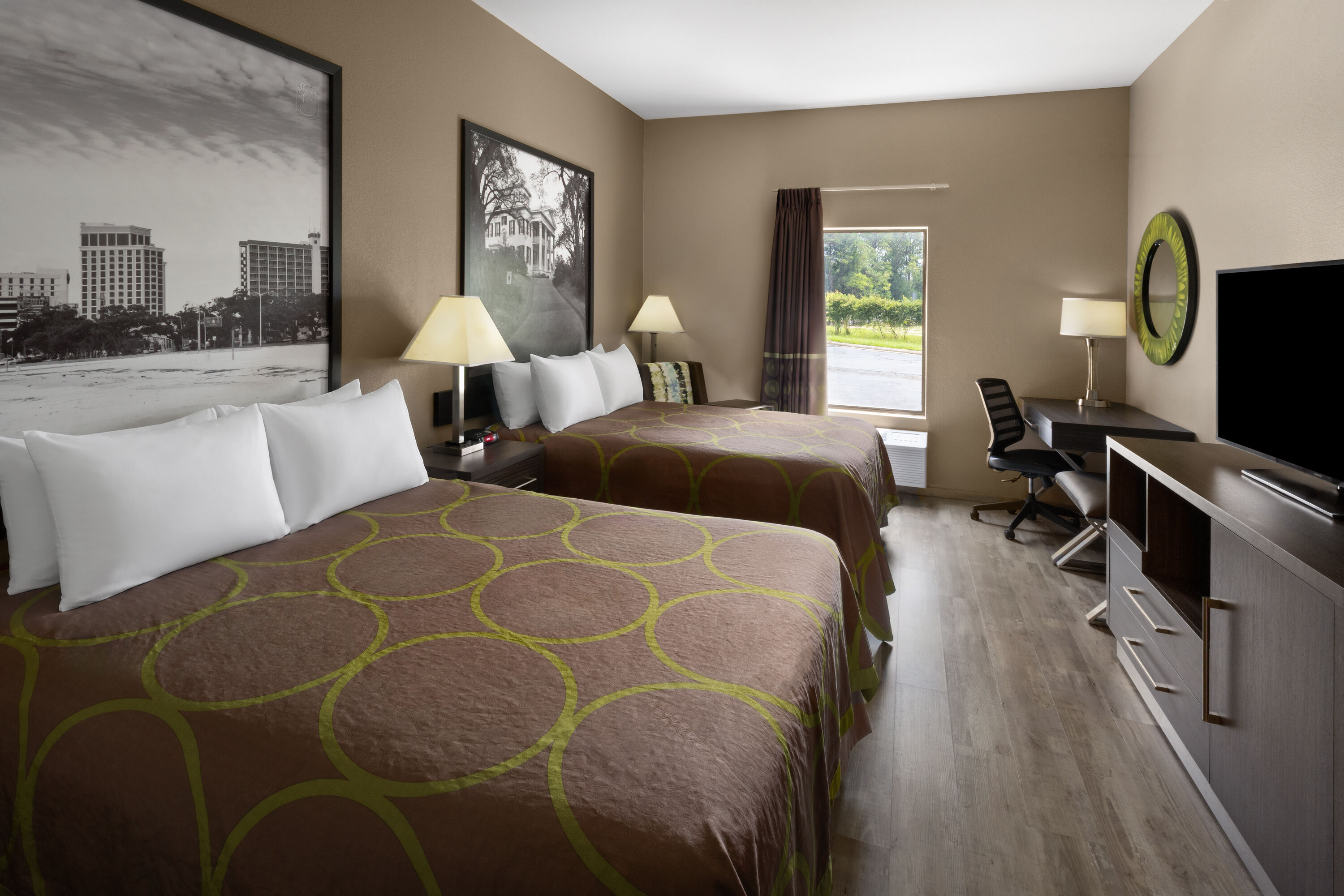 Guest room at the Super 8 by Wyndham Pascagoula in Pascagoula, Mississippi