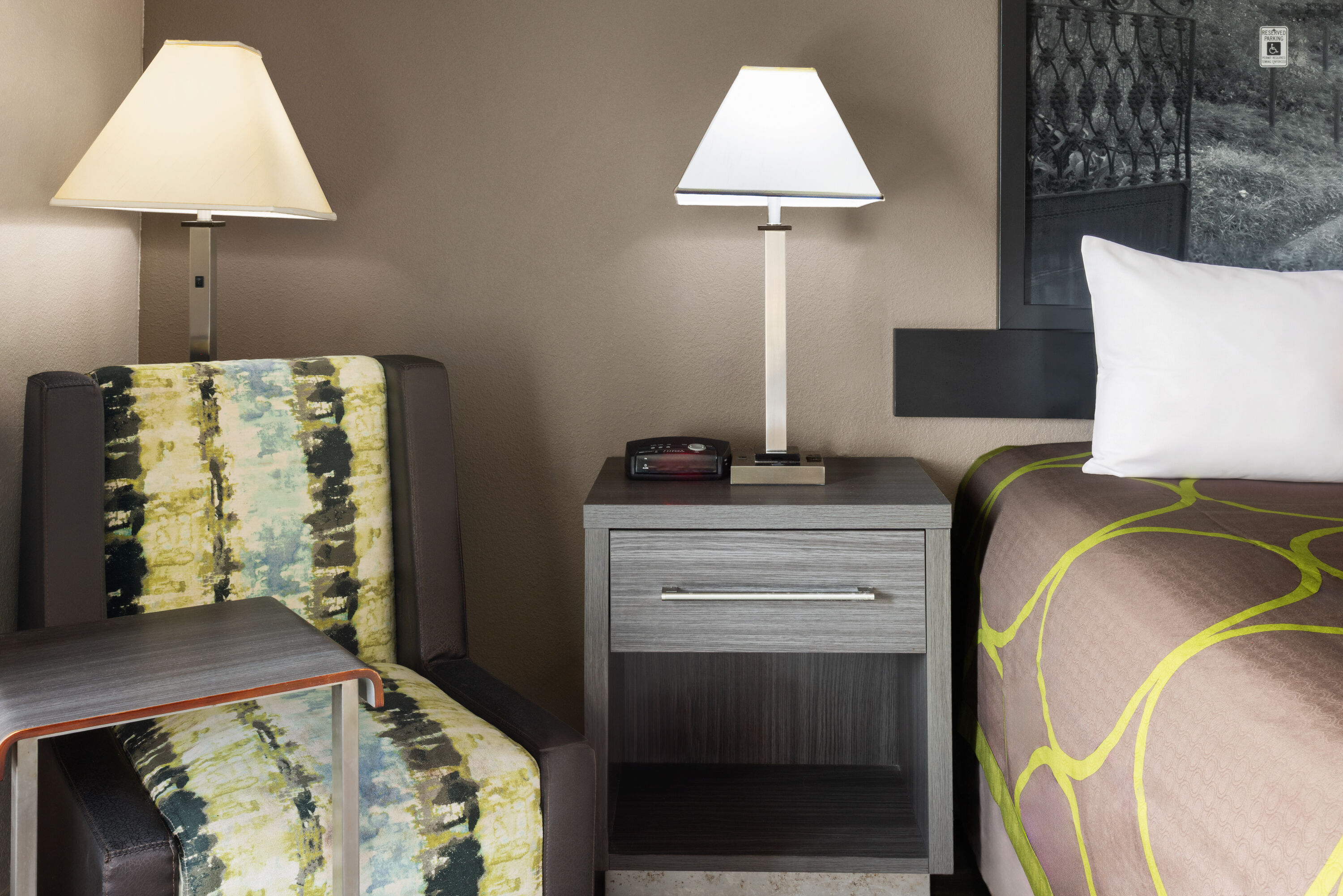 Guest room at the Super 8 by Wyndham Pascagoula in Pascagoula, Mississippi