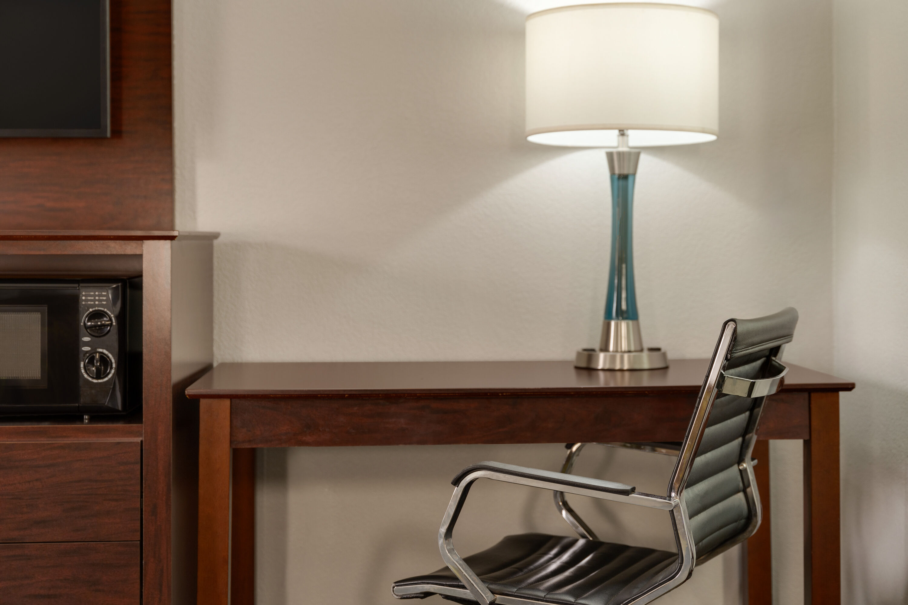 Guest room at the Super 8 by Wyndham Pearl/Jackson/East in Pearl, Mississippi