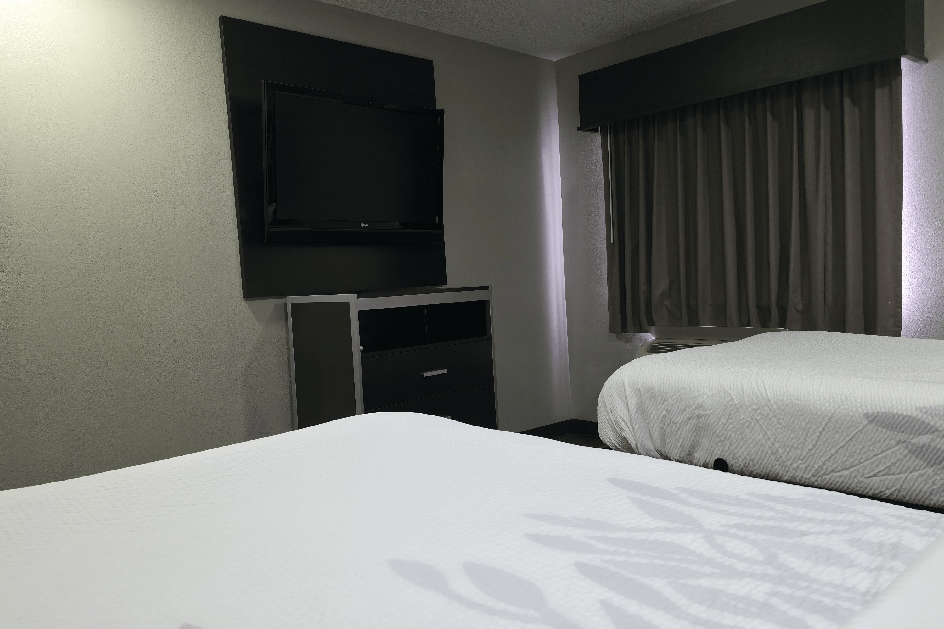 Guest room at the Super 8 by Wyndham Richland MS in Richland, Mississippi