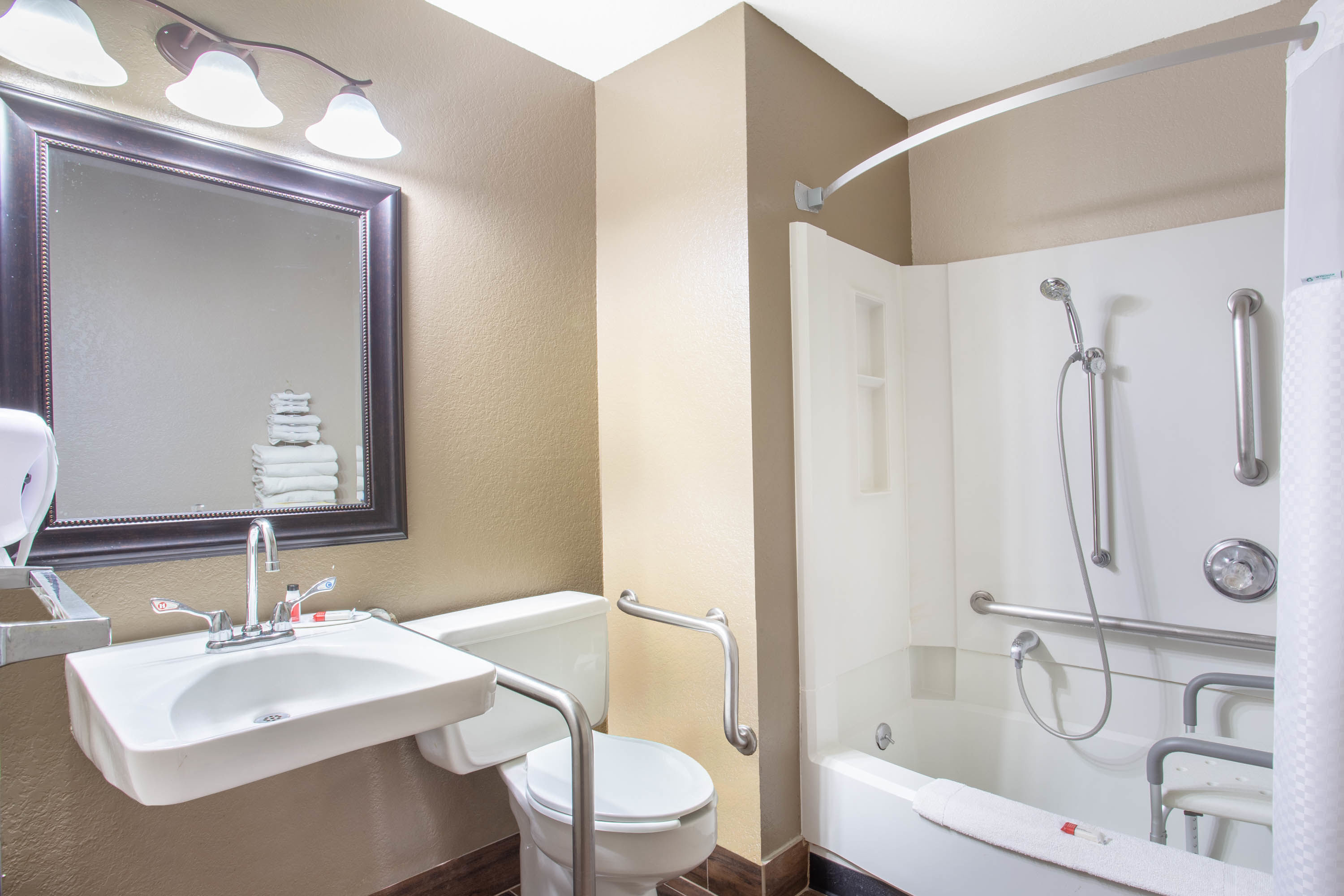 Super 8 By Wyndham Billings Billings Mt Hotels