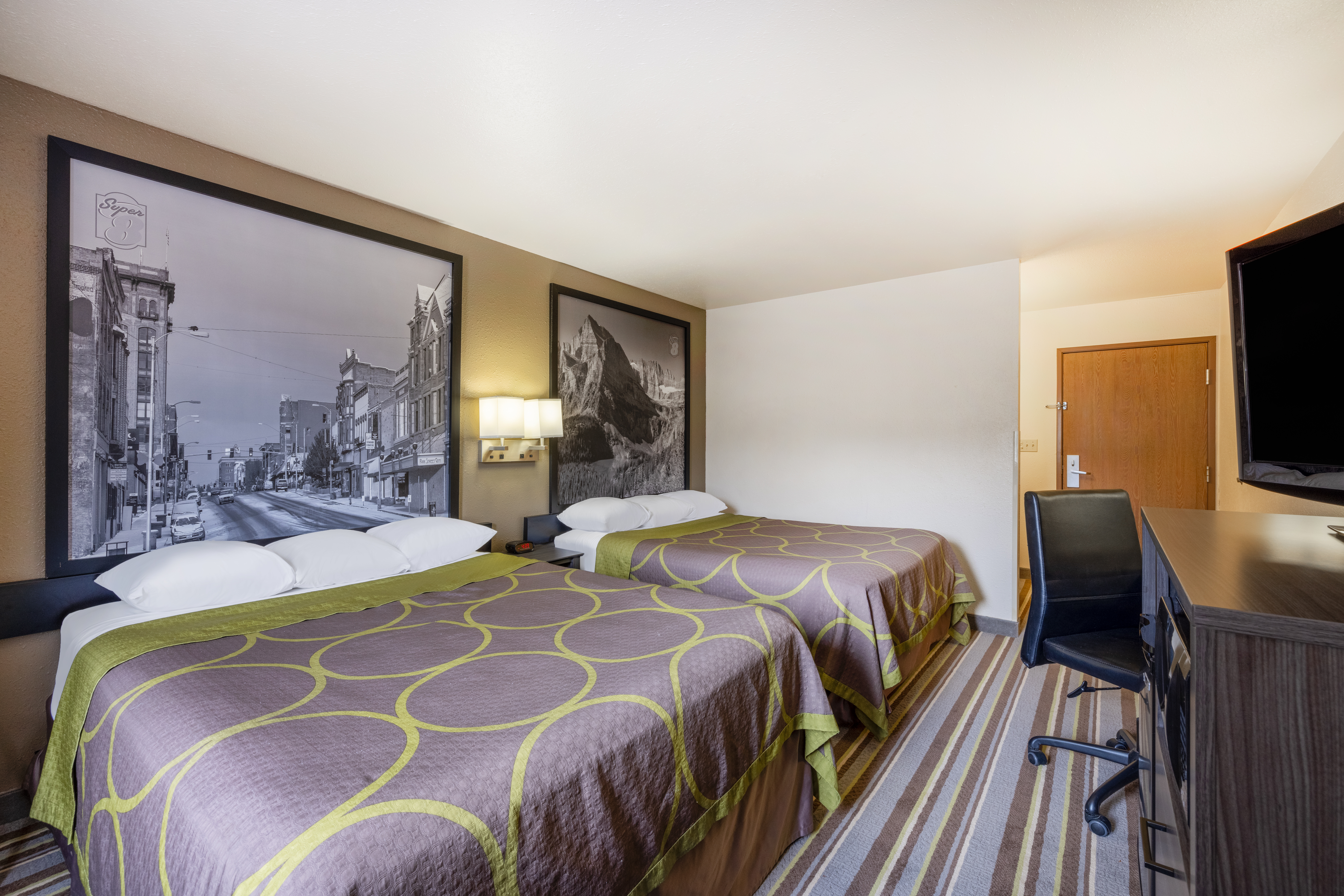 Guest room at the Super 8 by Wyndham Butte MT in Butte, Montana