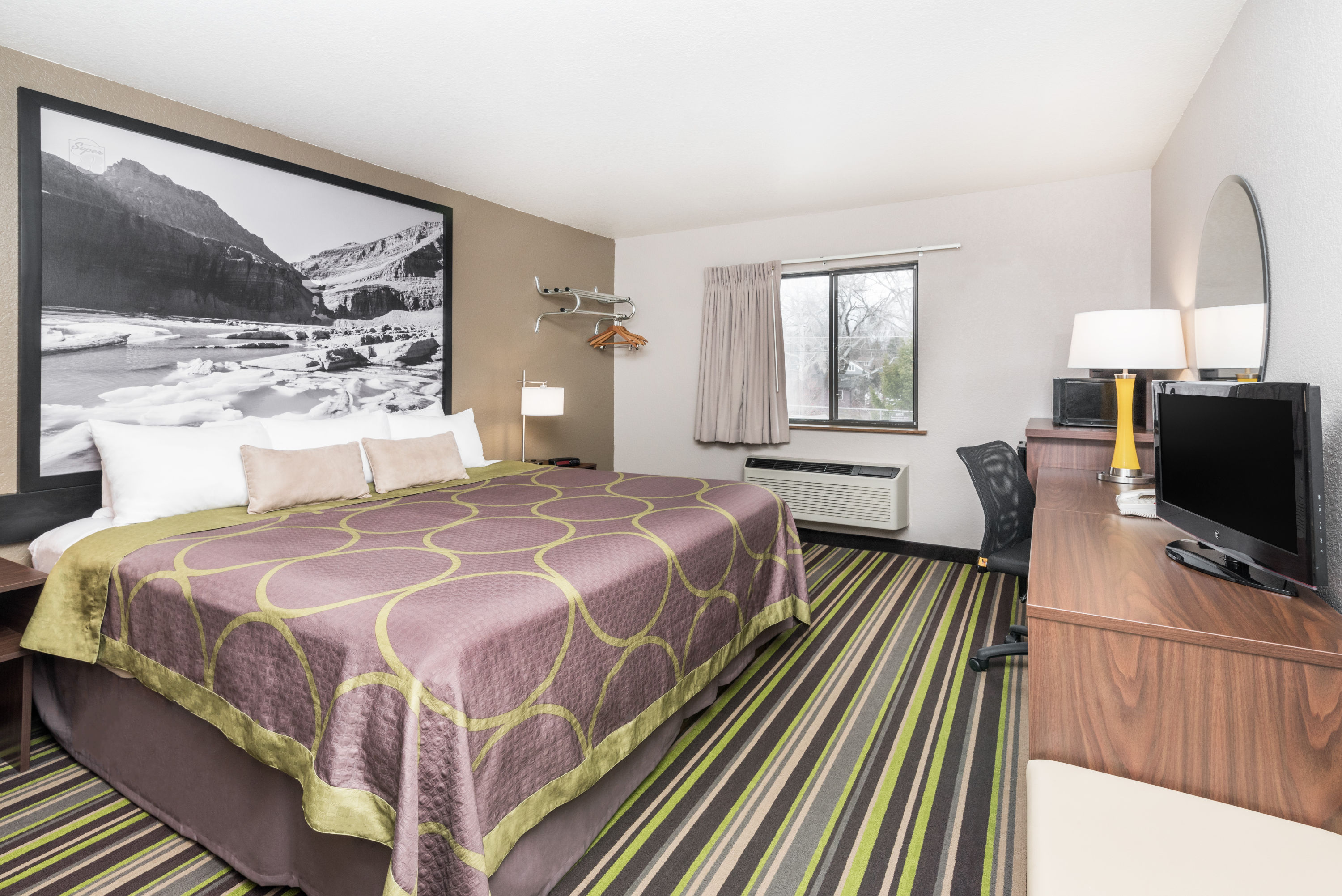 Super Wyndham Kalispell Glacier National Park Kalispell  Hotels