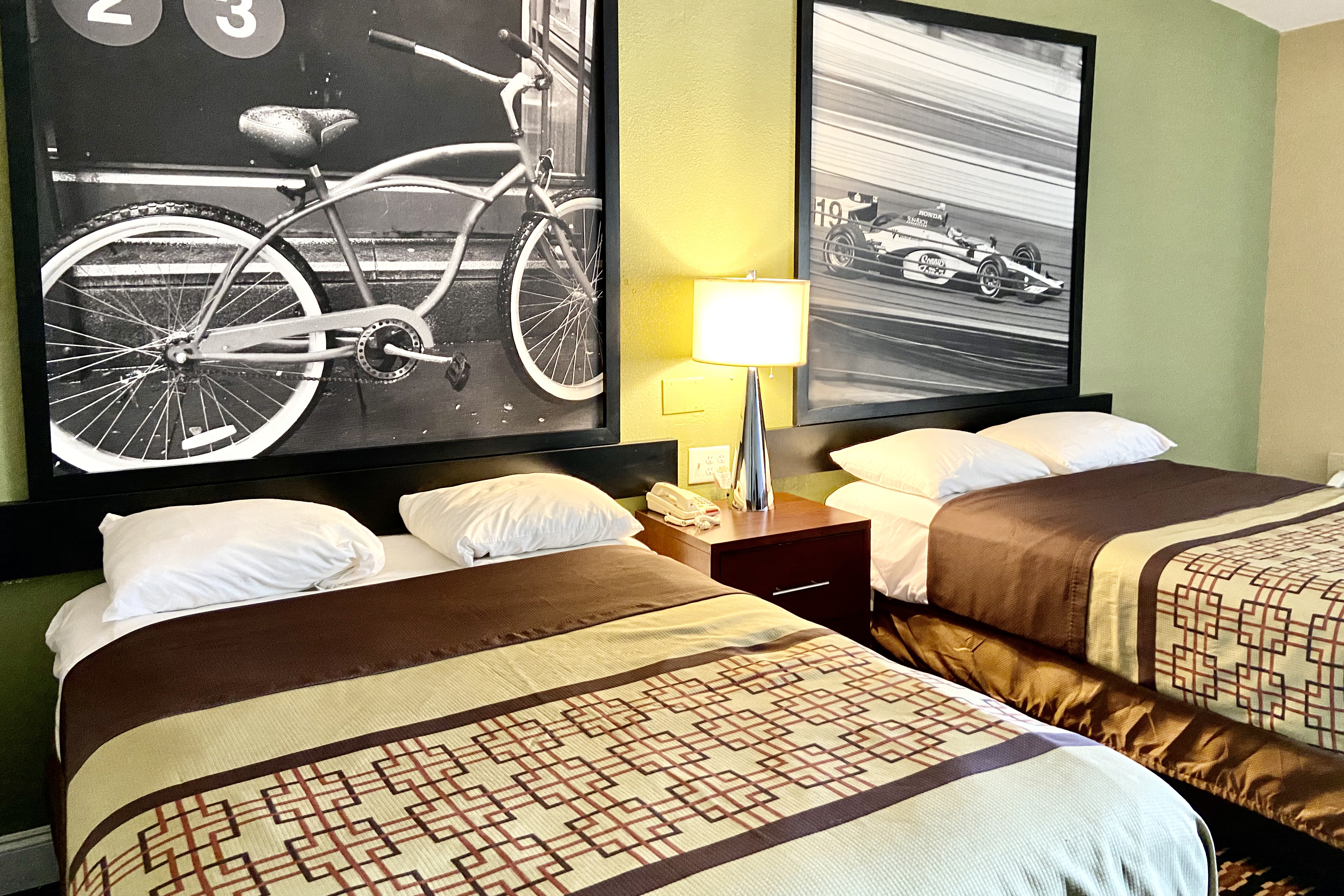 Guest room at the Super 8 by Wyndham Battleboro/Rocky Mount in Battleboro, North Carolina