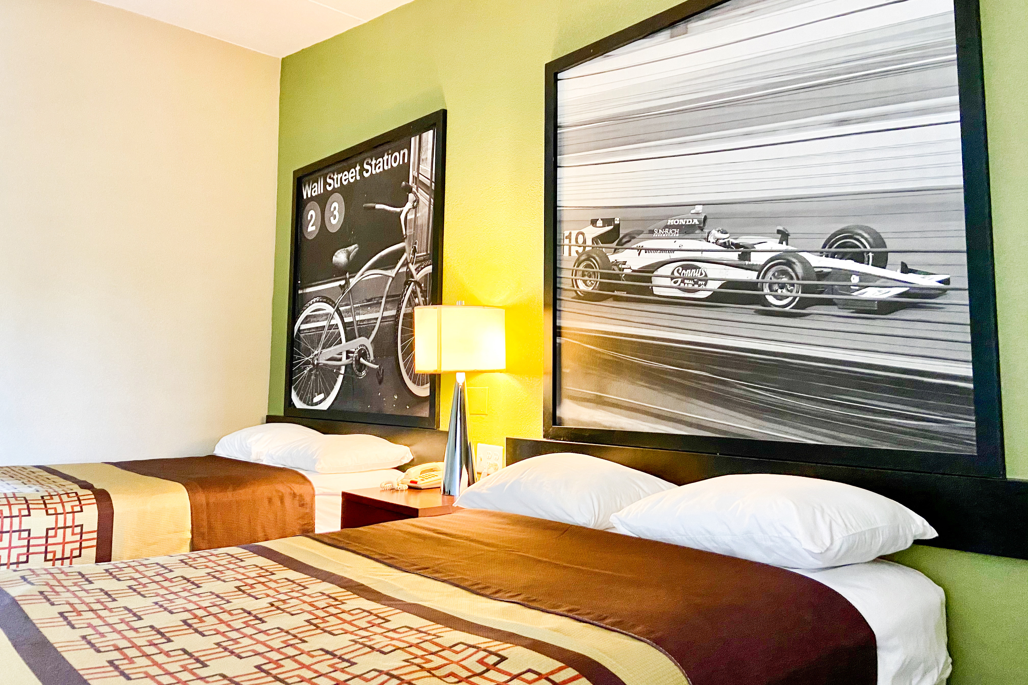 Guest room at the Super 8 by Wyndham Battleboro/Rocky Mount in Battleboro, North Carolina