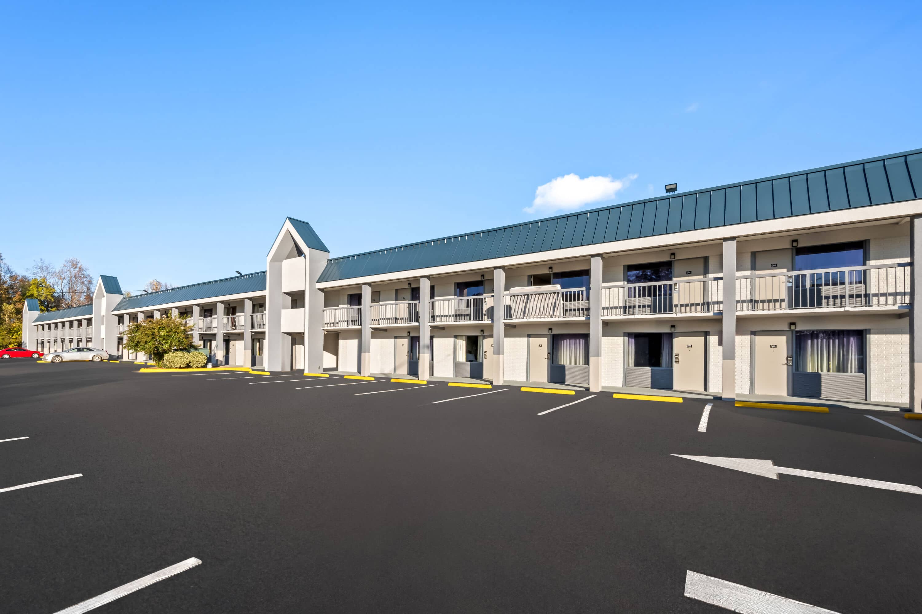 45476_exterior_view_1.jpg
