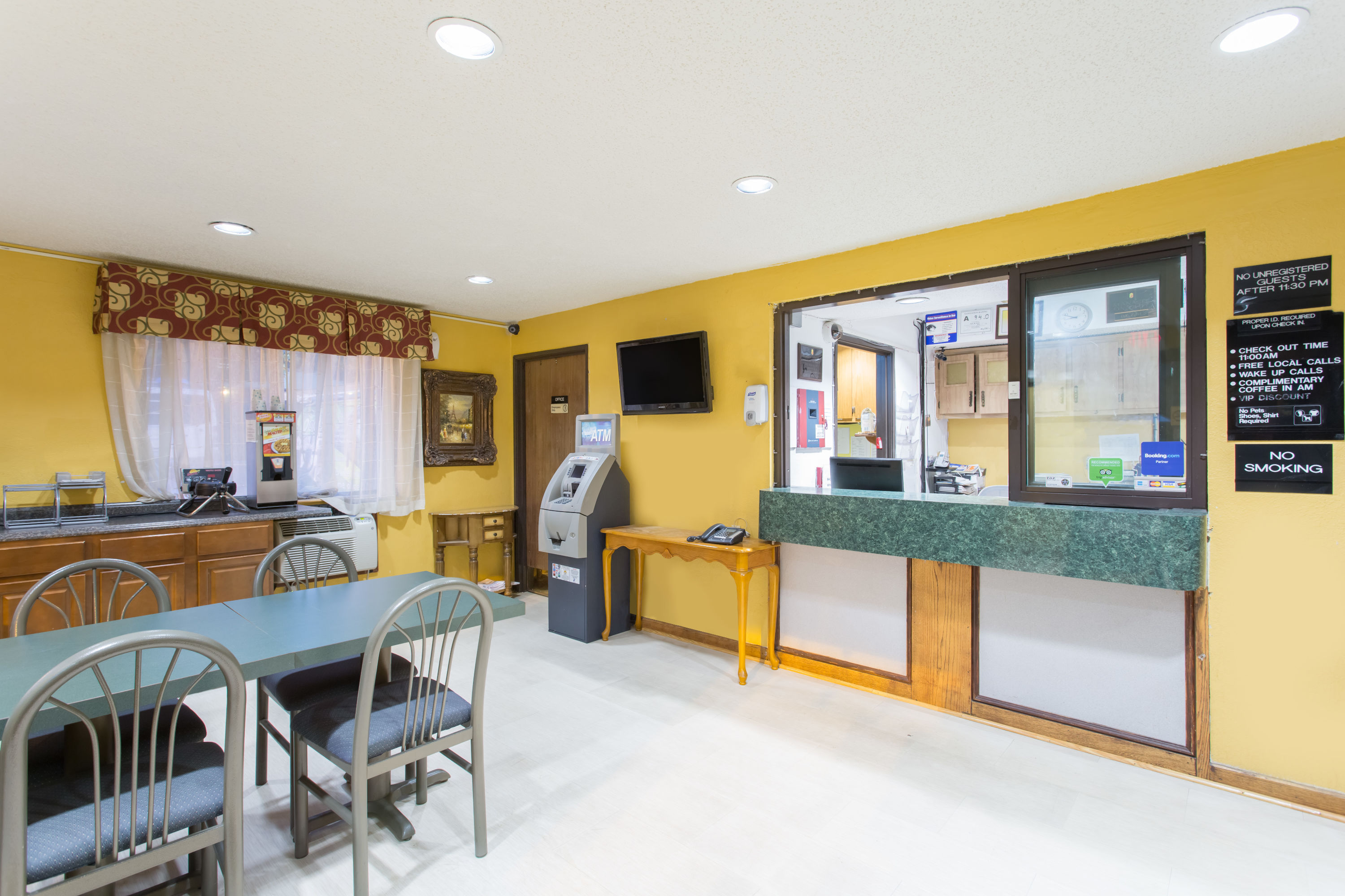 Super 8 By Wyndham Greensboro Coliseum Conv Greensboro