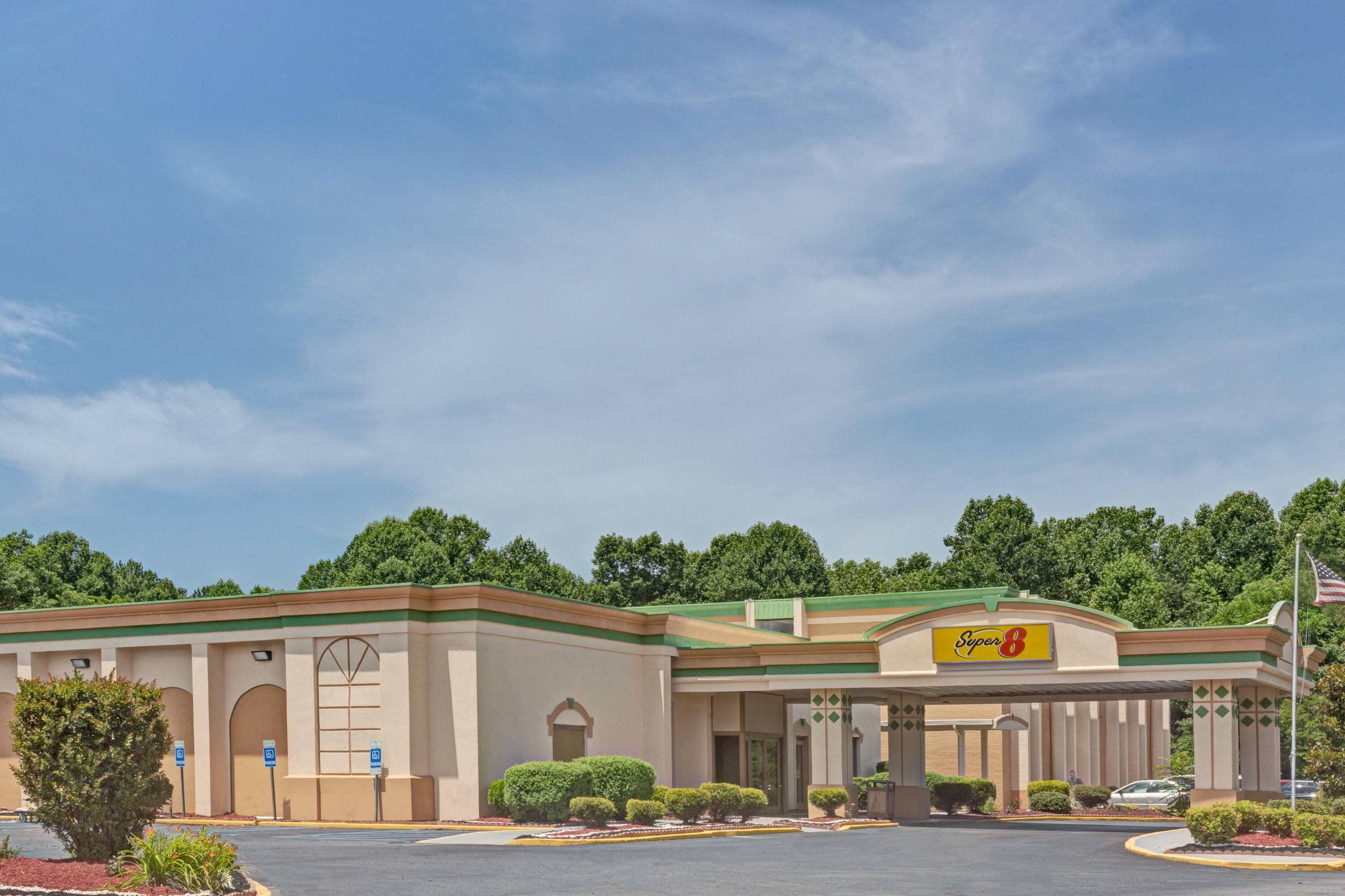 Super 8 By Wyndham Kings Mountain Nc Hotels