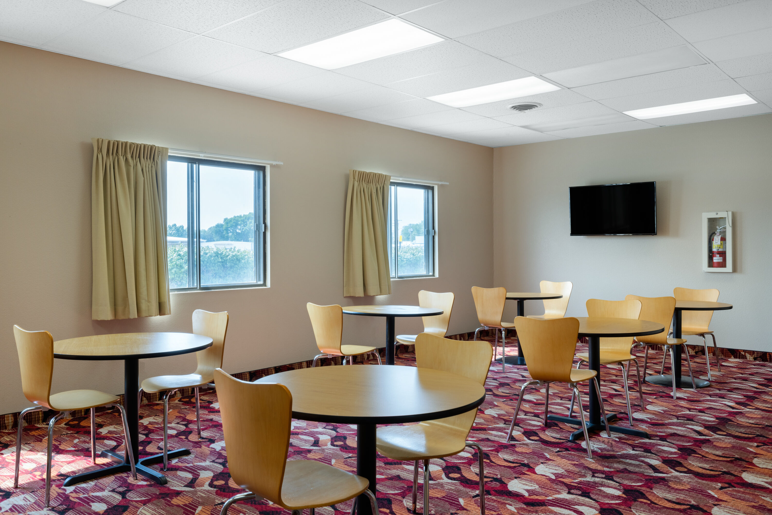 Free breakfast at Super 8 by Wyndham O Neill NE in O Neill, Nebraska