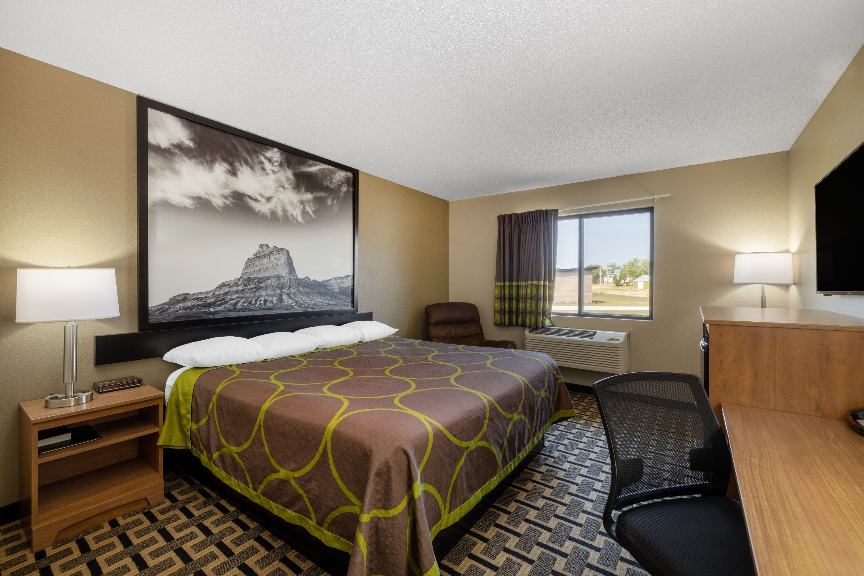 Guest room at the Super 8 by Wyndham O Neill NE in O Neill, Nebraska