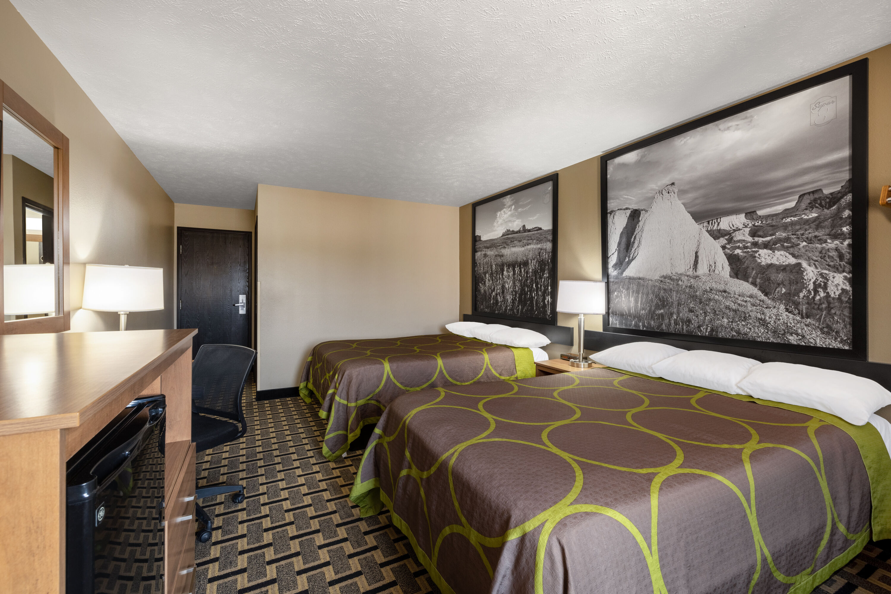 Guest room at the Super 8 by Wyndham O Neill NE in O Neill, Nebraska